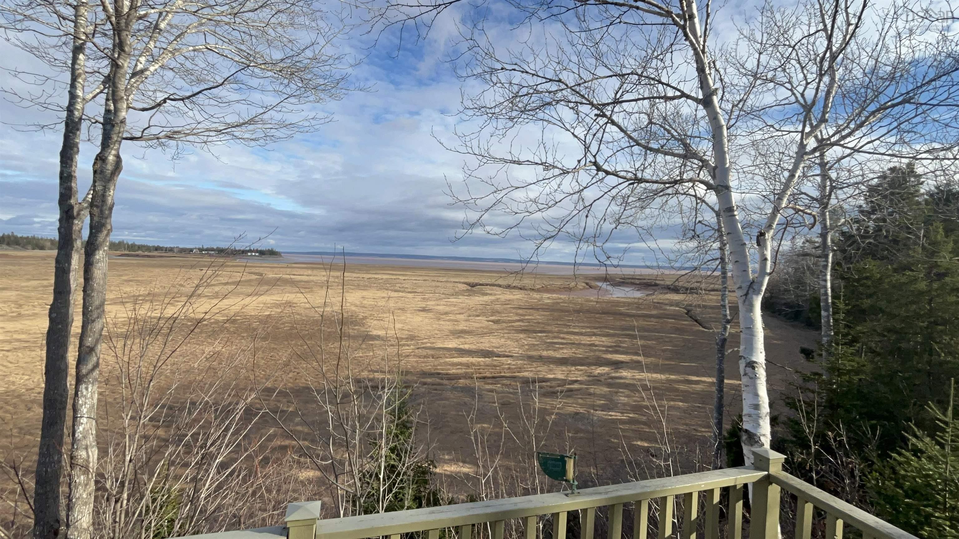 $189,000.00: 464 Bay Shore Road, Five Houses