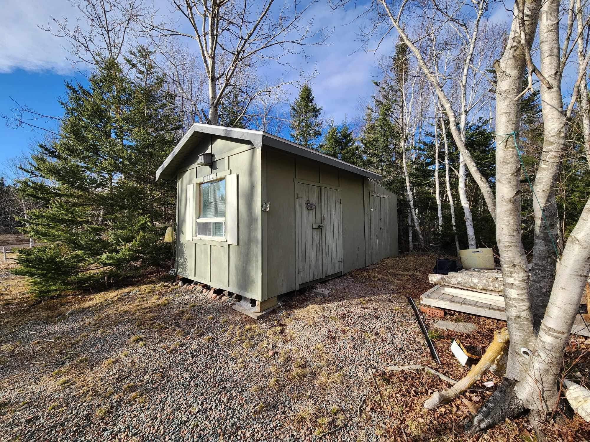 $189,000.00: 464 Bay Shore Road, Five Houses