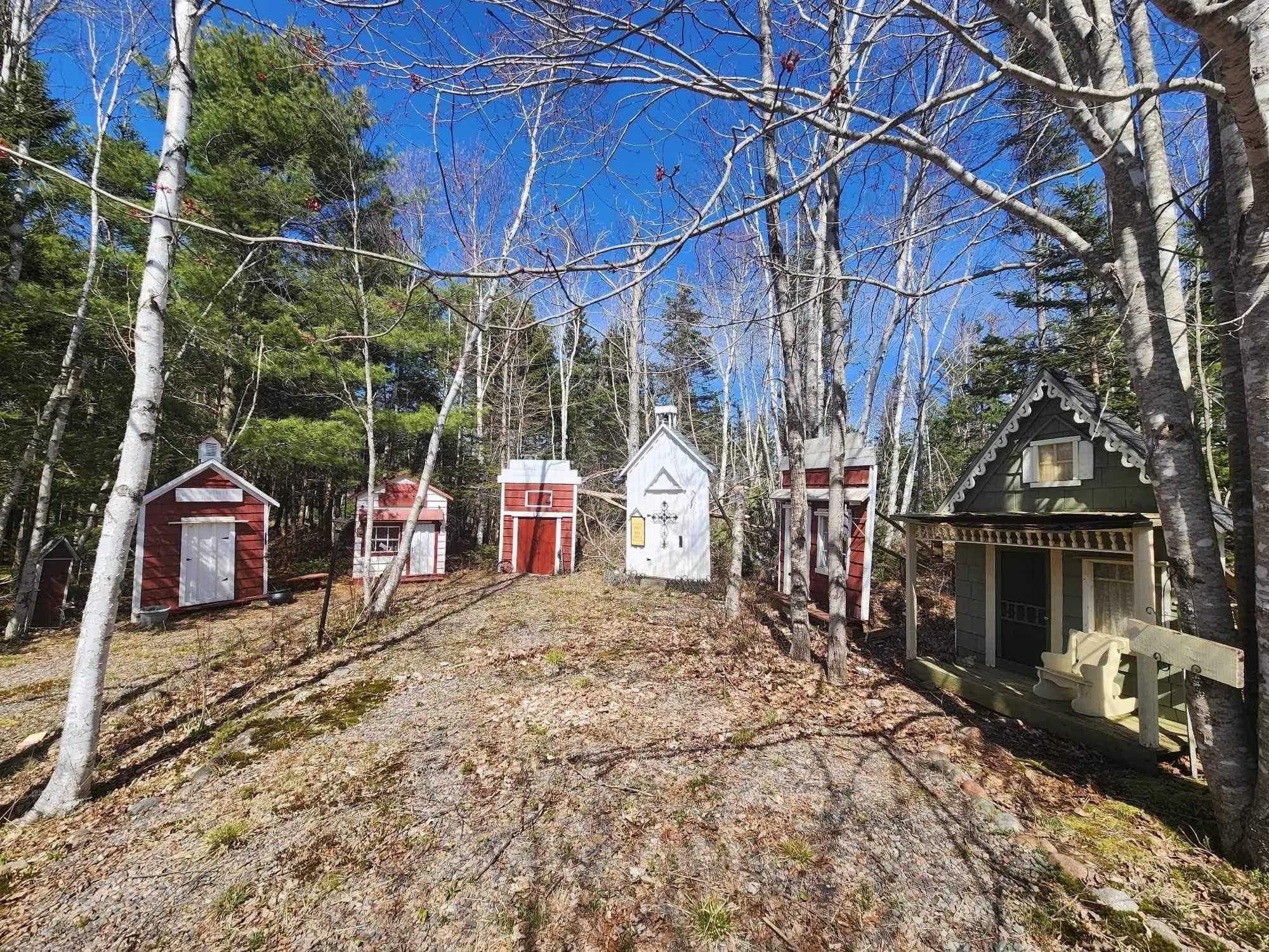 $189,000.00: 464 Bay Shore Road, Five Houses