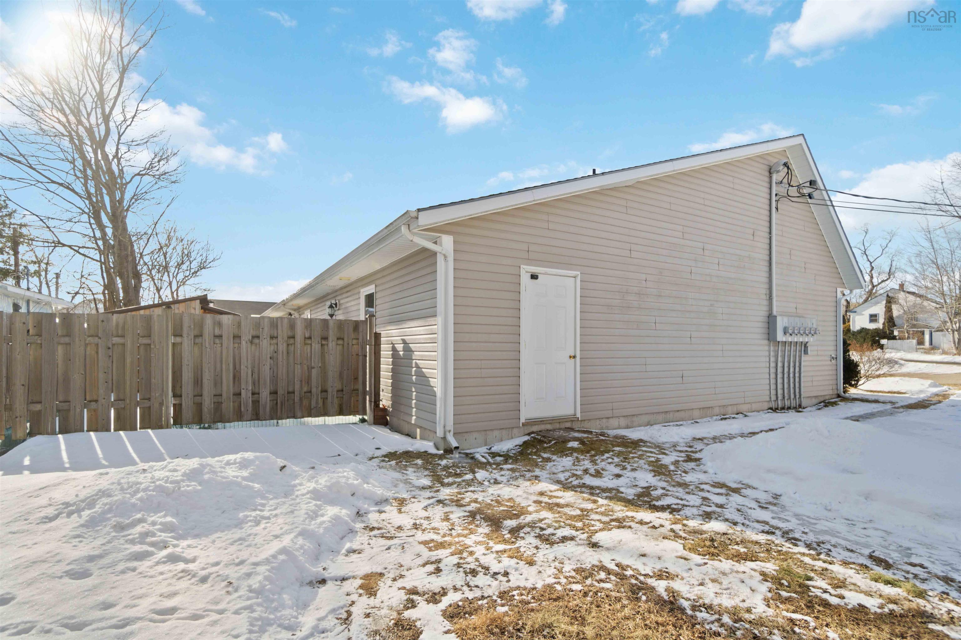 $850,000.00: 1486 Magee Drive, Kingston