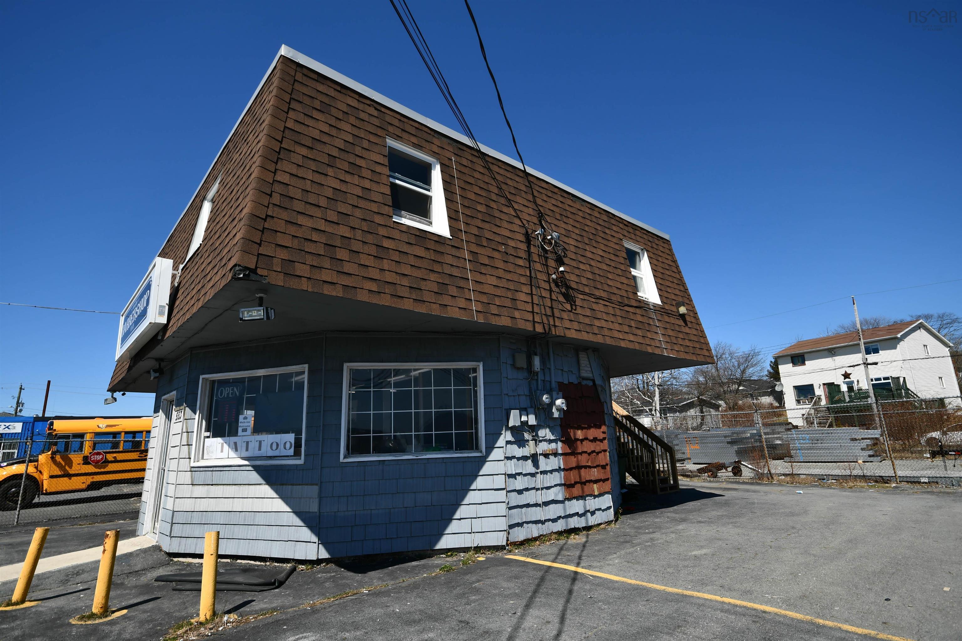 $549,800.00: 553-555 Pleasant Street, Dartmouth