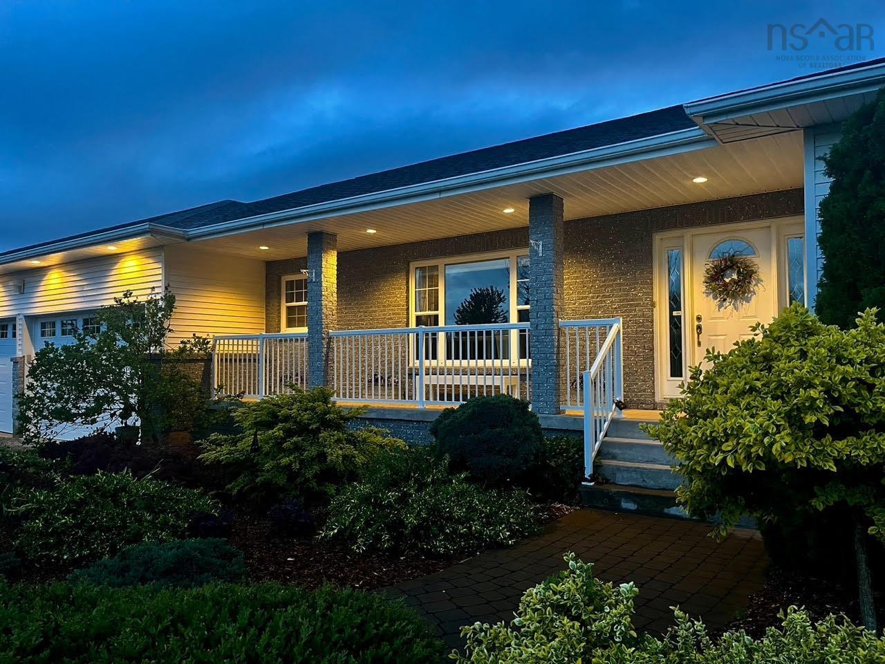 $1,198,800.00: 25 Chase Road, Berwick West
