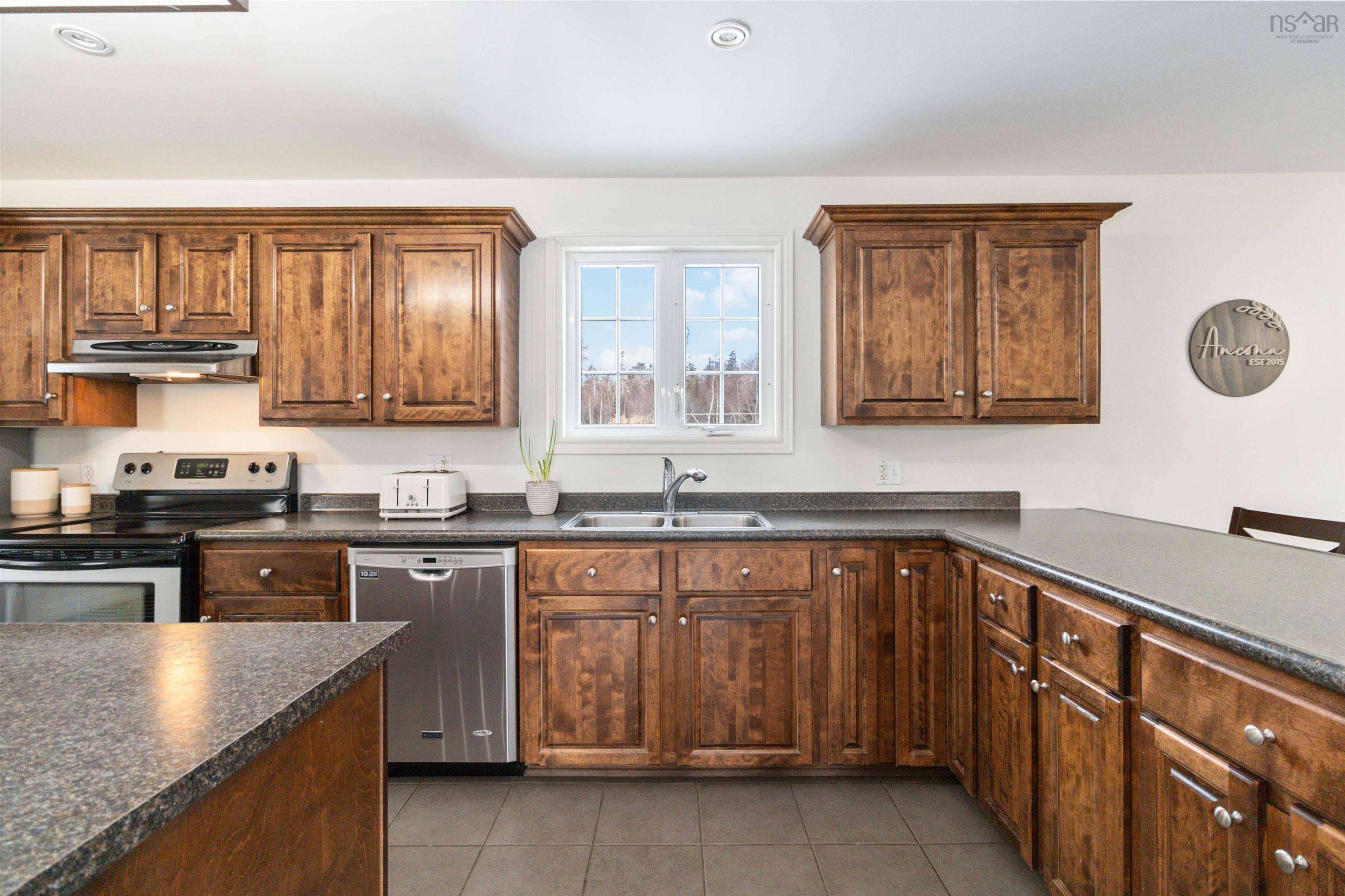 $499,900.00: 159 Brass Hill Road, Brass Hill