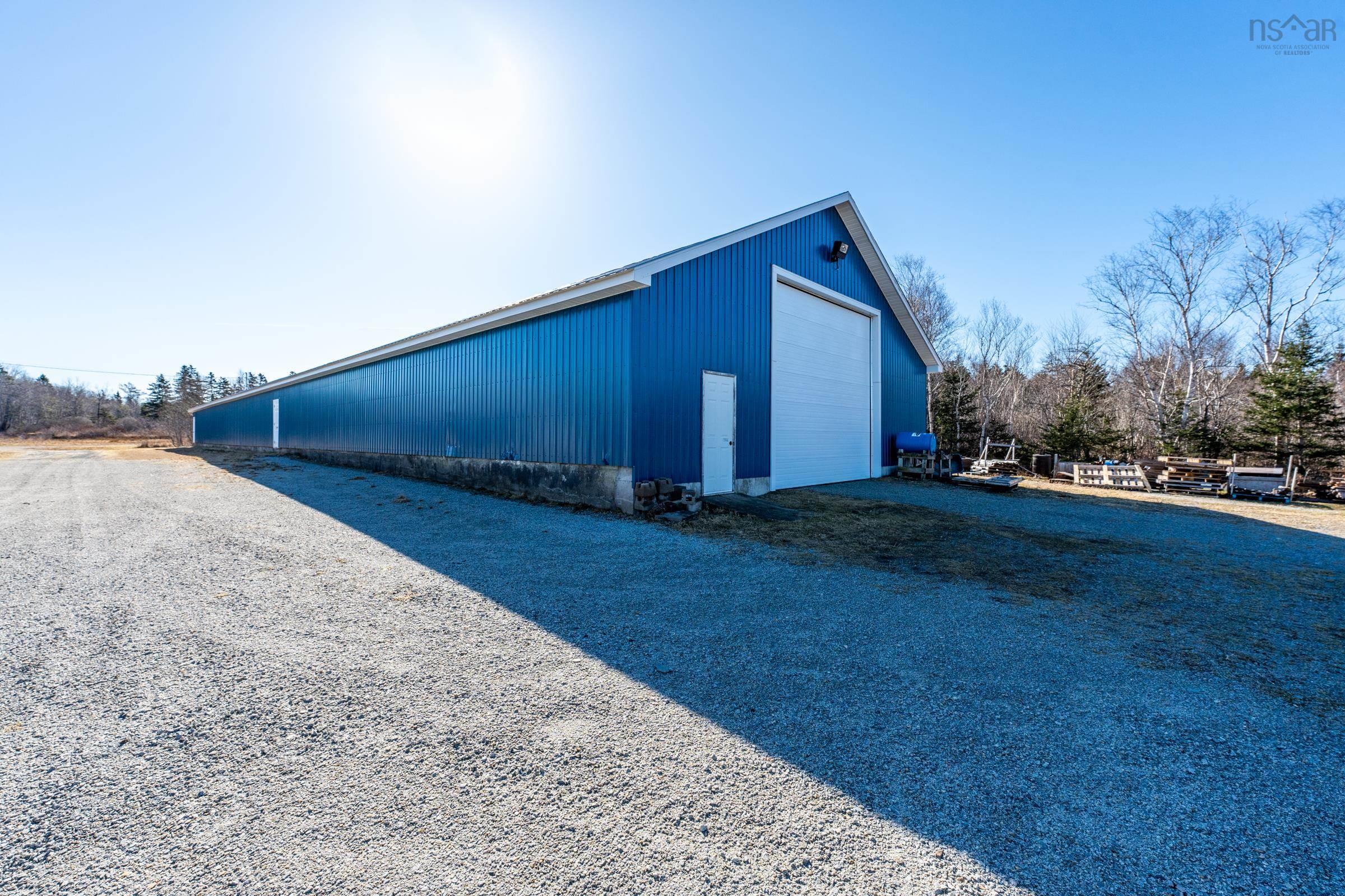 $895,000.00: 334 Eustache Comeau Road, Lower Saulnierville