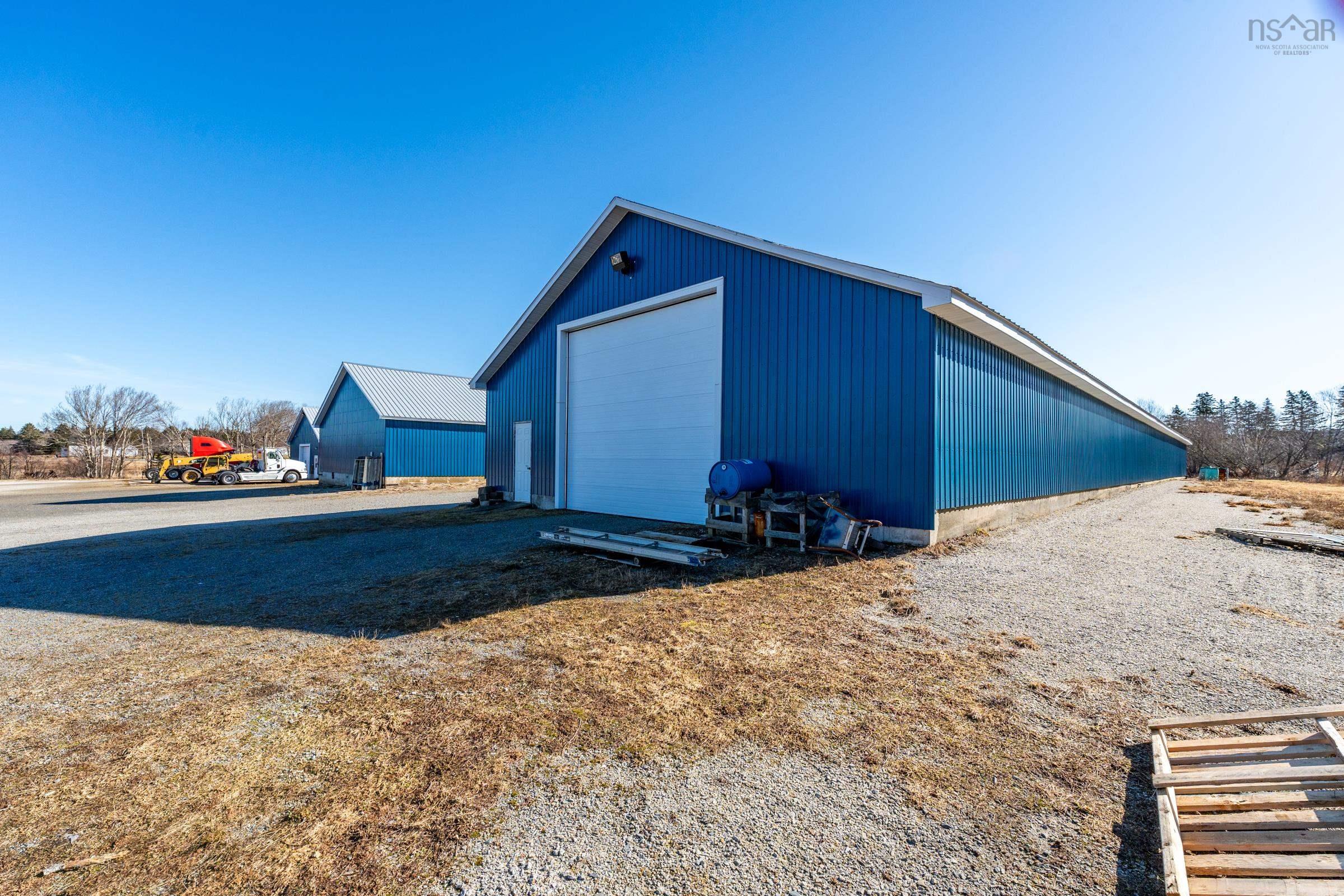 $895,000.00: 334 Eustache Comeau Road, Lower Saulnierville
