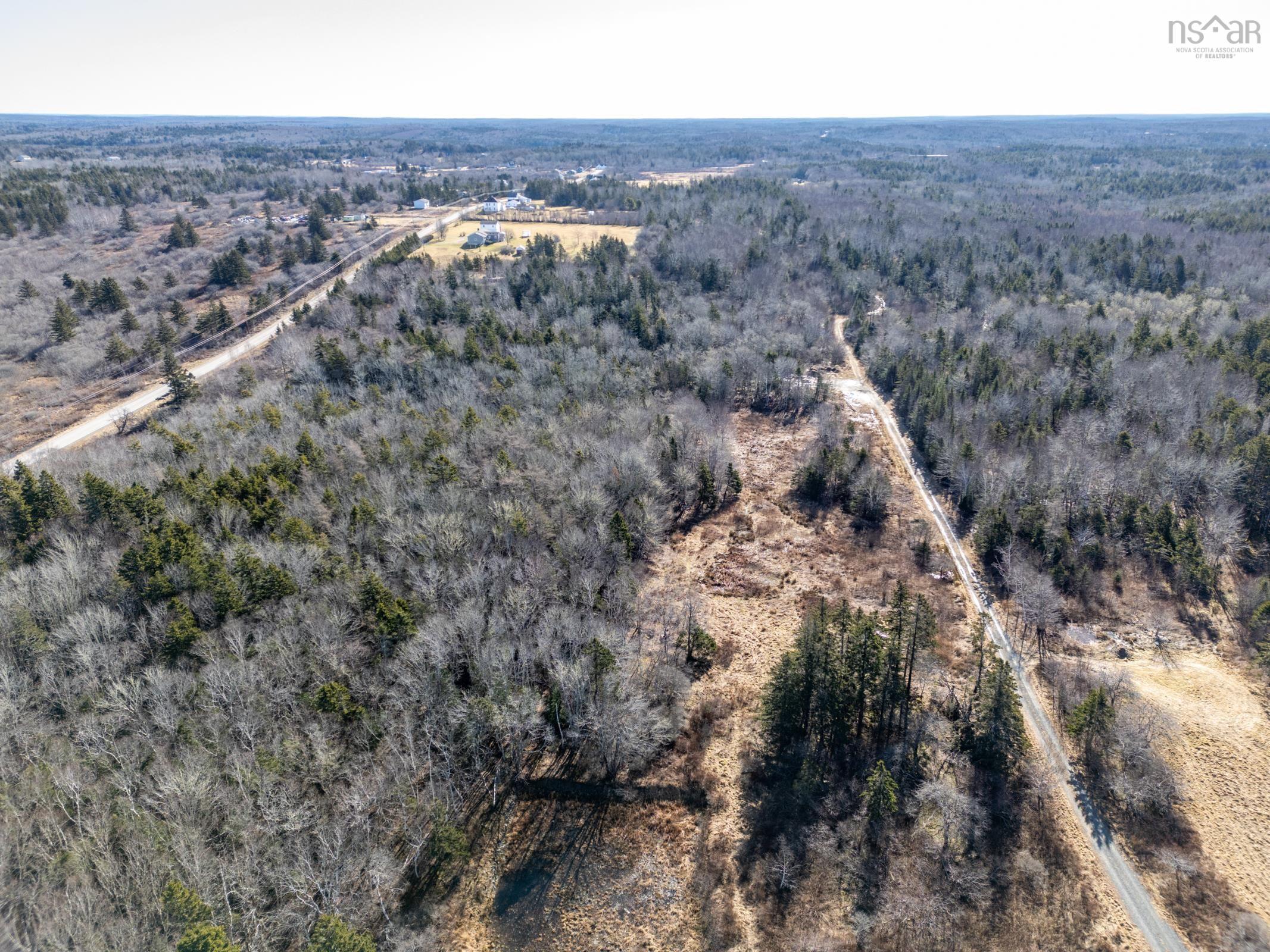 $895,000.00: 334 Eustache Comeau Road, Lower Saulnierville