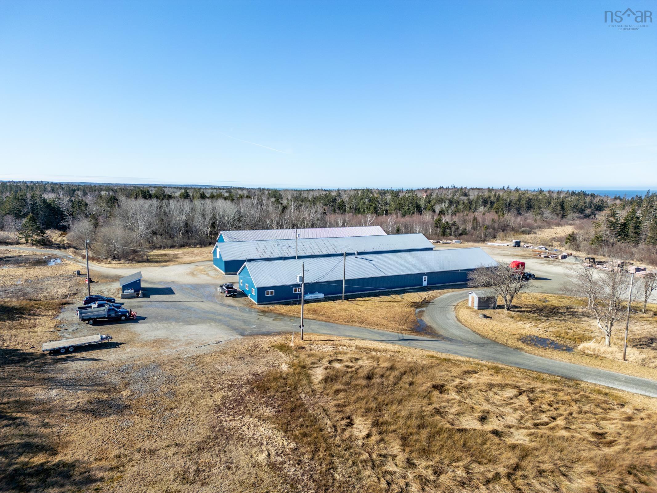 $895,000.00: 334 Eustache Comeau Road, Lower Saulnierville