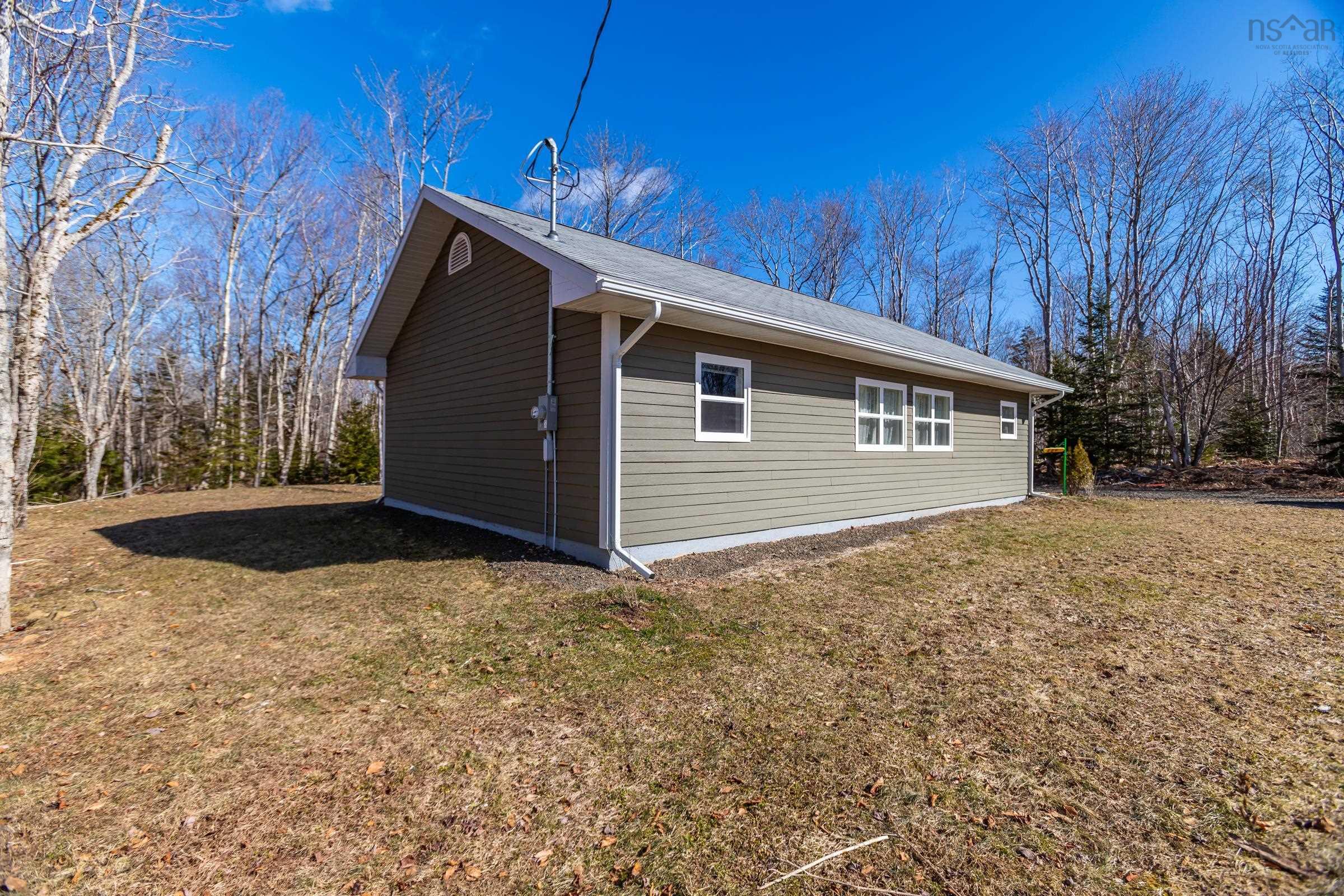 $275,500.00: 580 Rumsey Lake Road, Arlington West