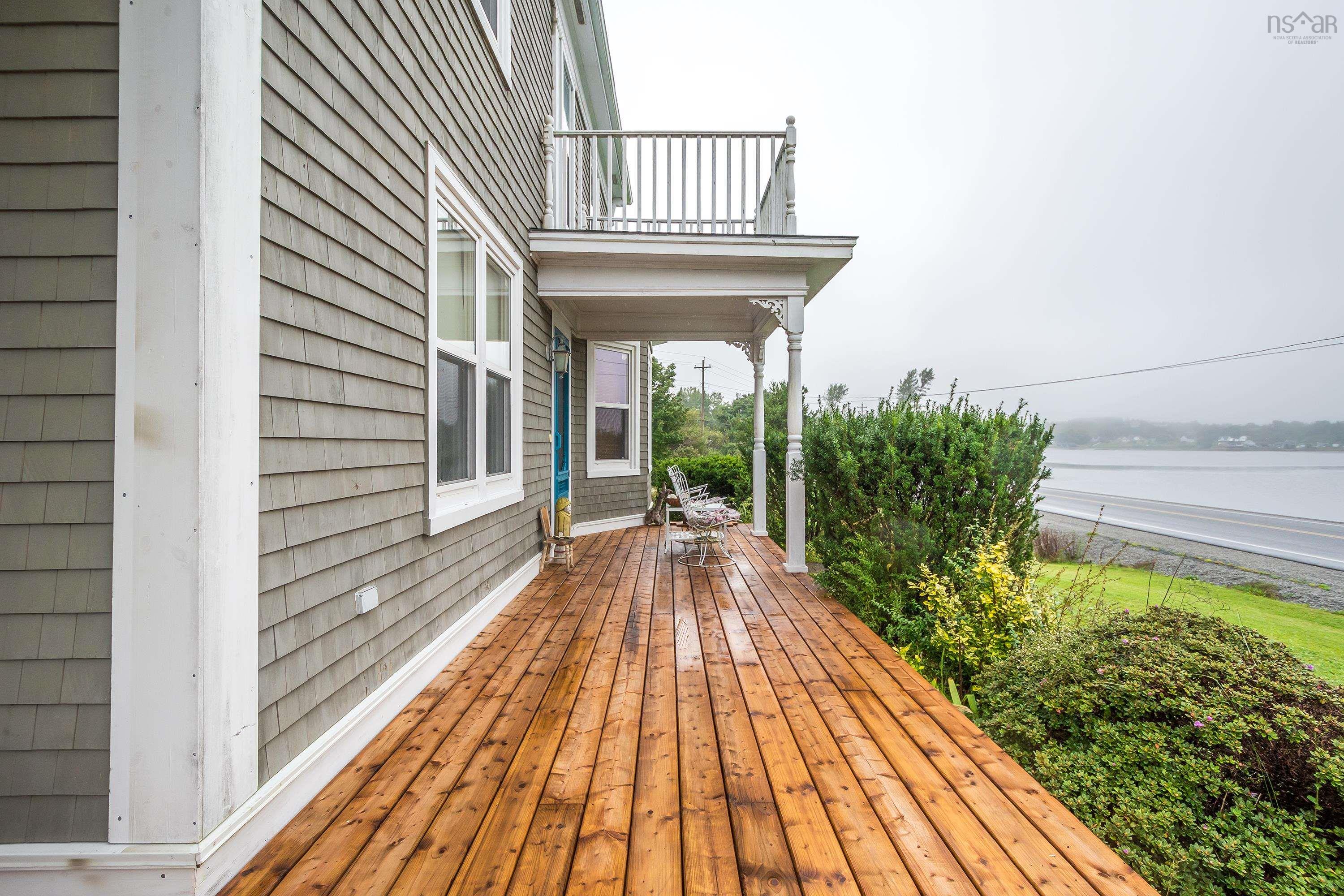 $699,900.00: 1640 Highway 332, First South