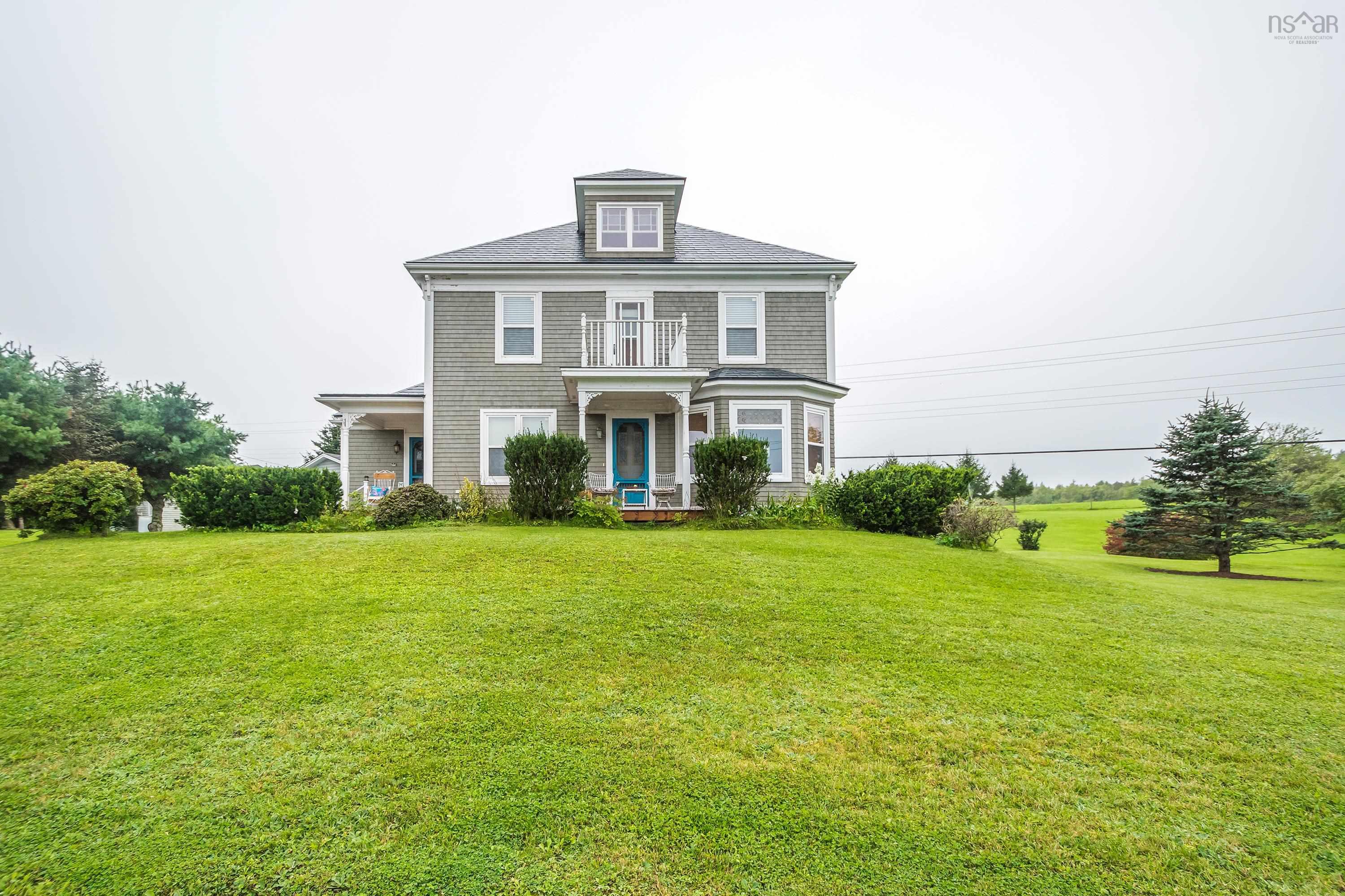 $699,900.00: 1640 Highway 332, First South