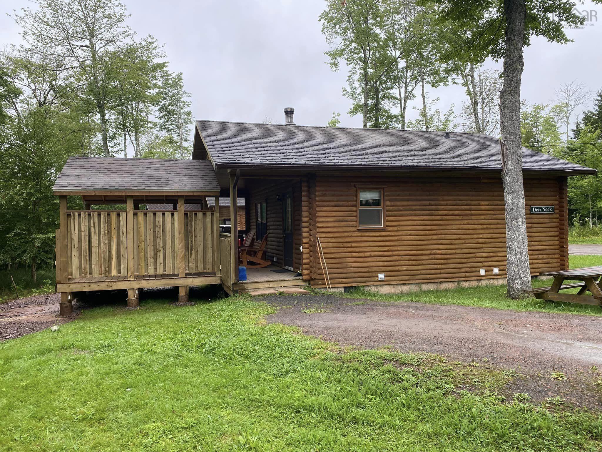 $1,350,000.00: 680 Loch Haven Lane, Old Barns