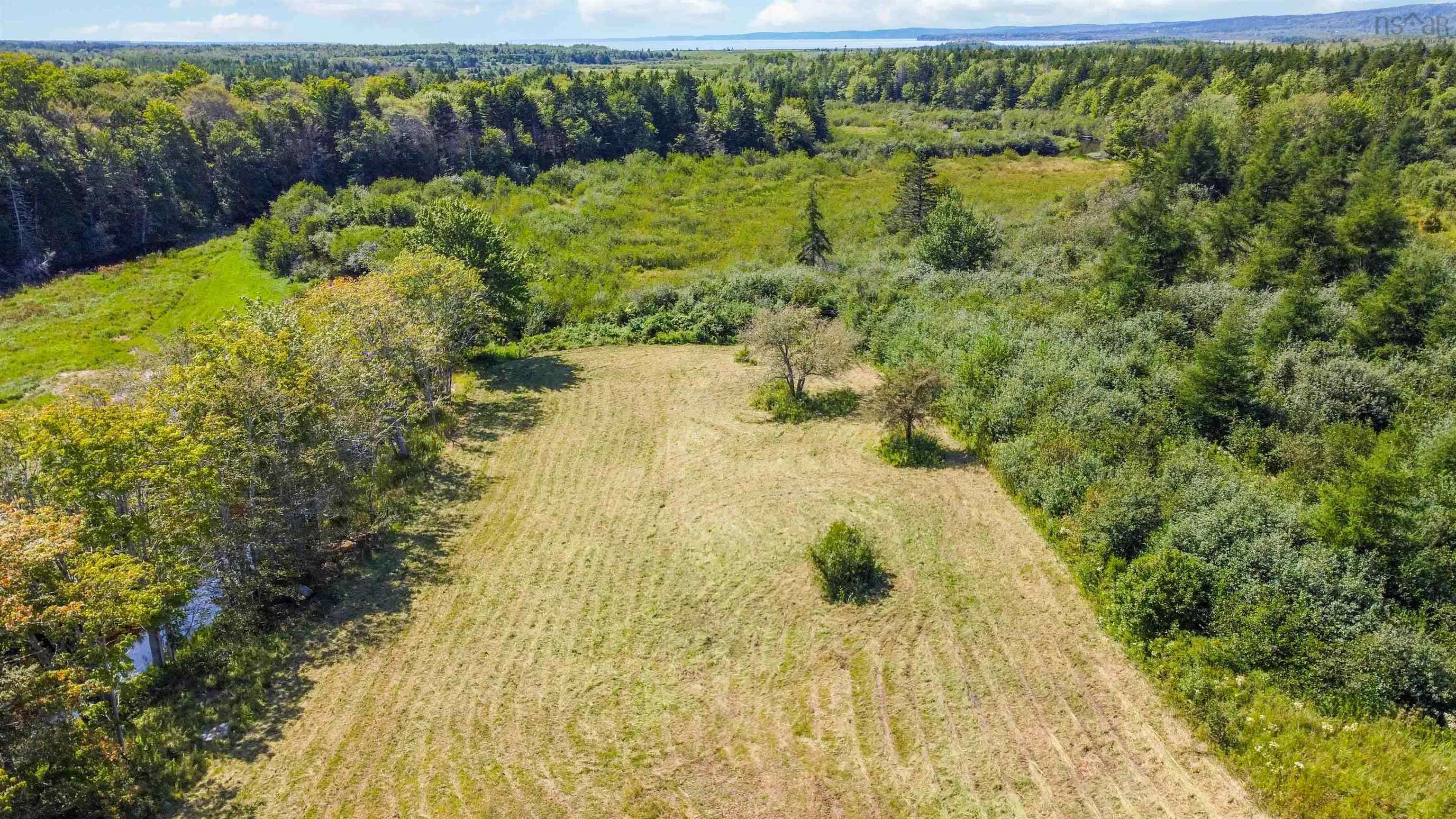 $74,500.00: Middle Crossing Road, Marshalltown