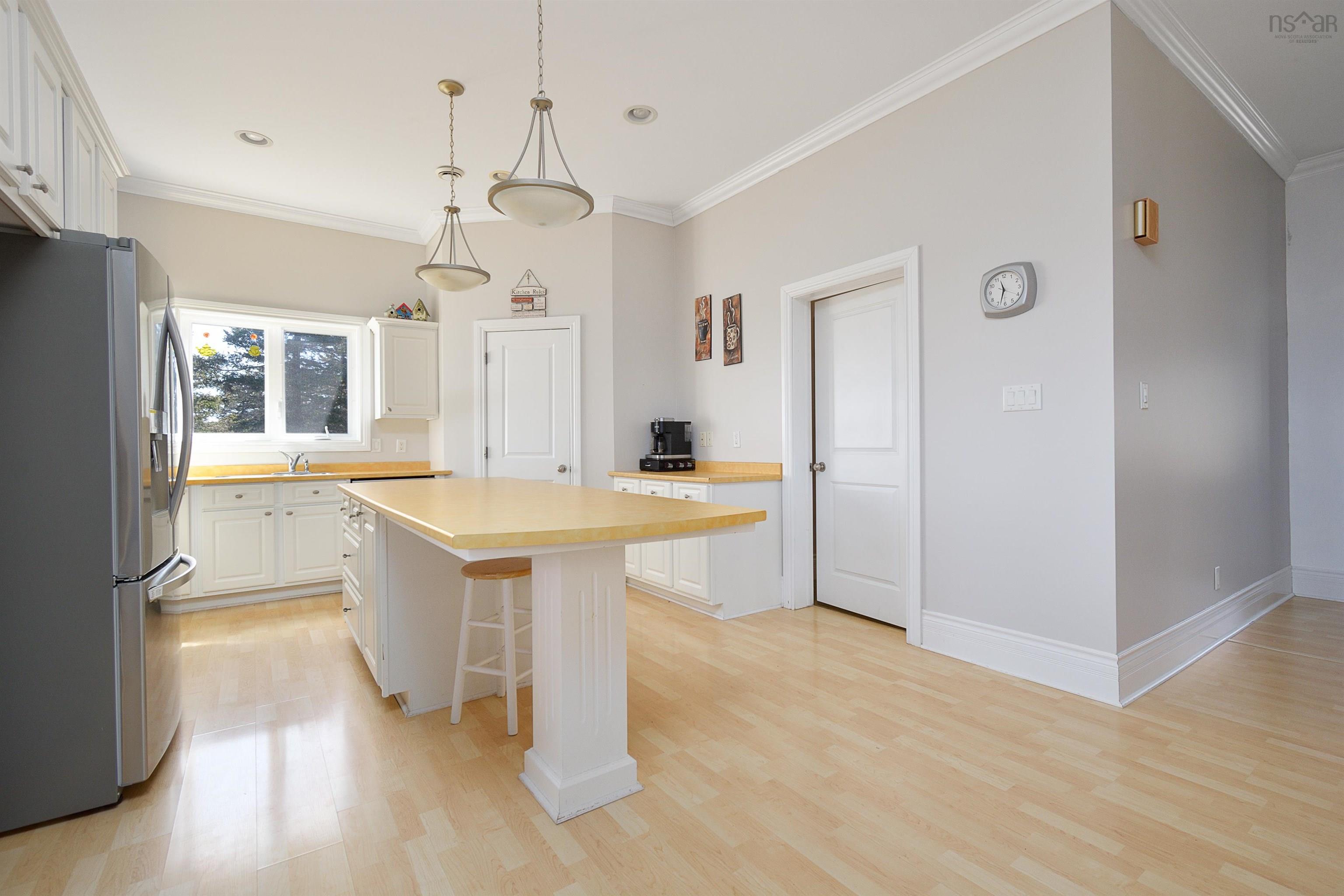 $799,900.00: 2408 Louisbourg Main A Dieu Road, Main-À-Dieu