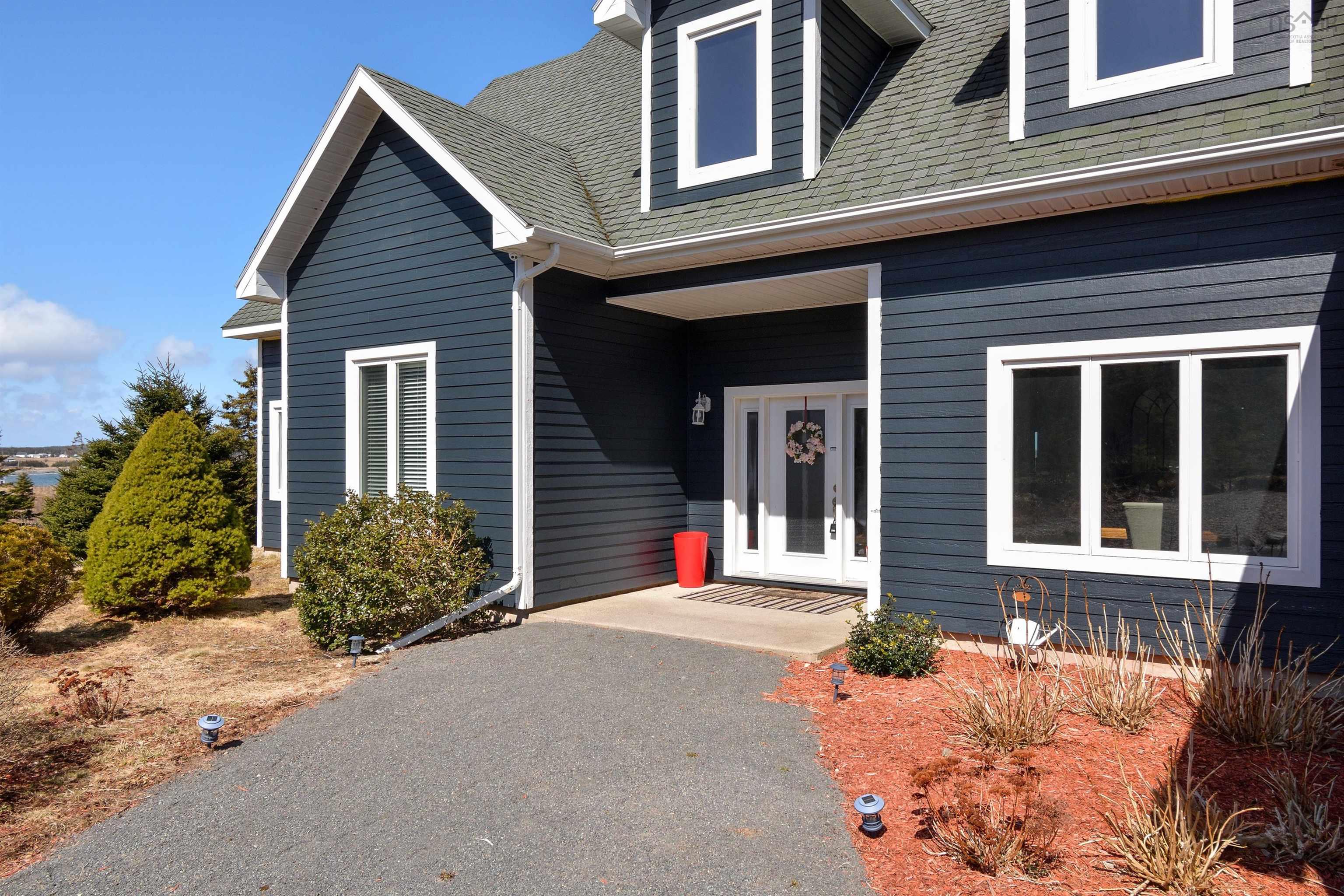 $799,900.00: 2408 Louisbourg Main A Dieu Road, Main-À-Dieu