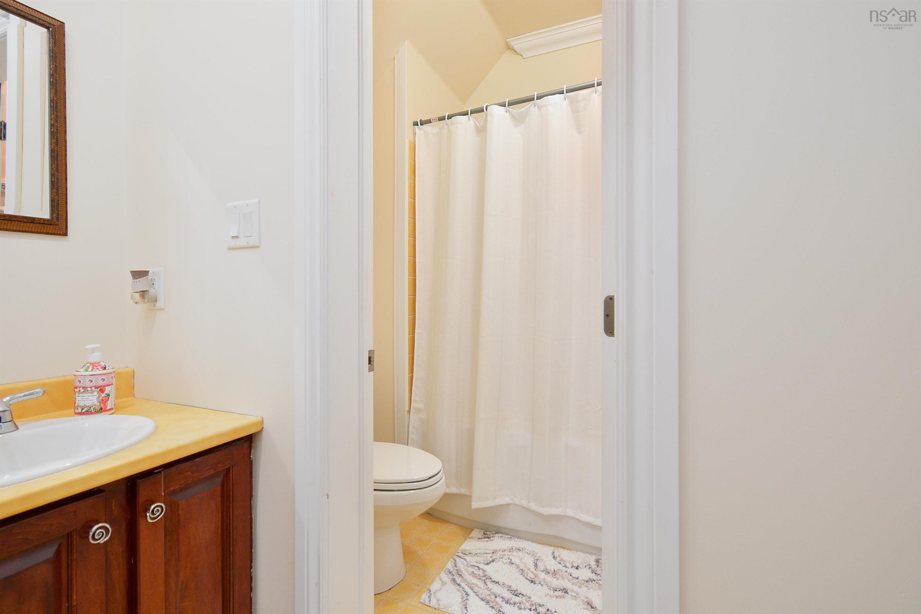 $799,900.00: 2408 Louisbourg Main A Dieu Road, Main-À-Dieu