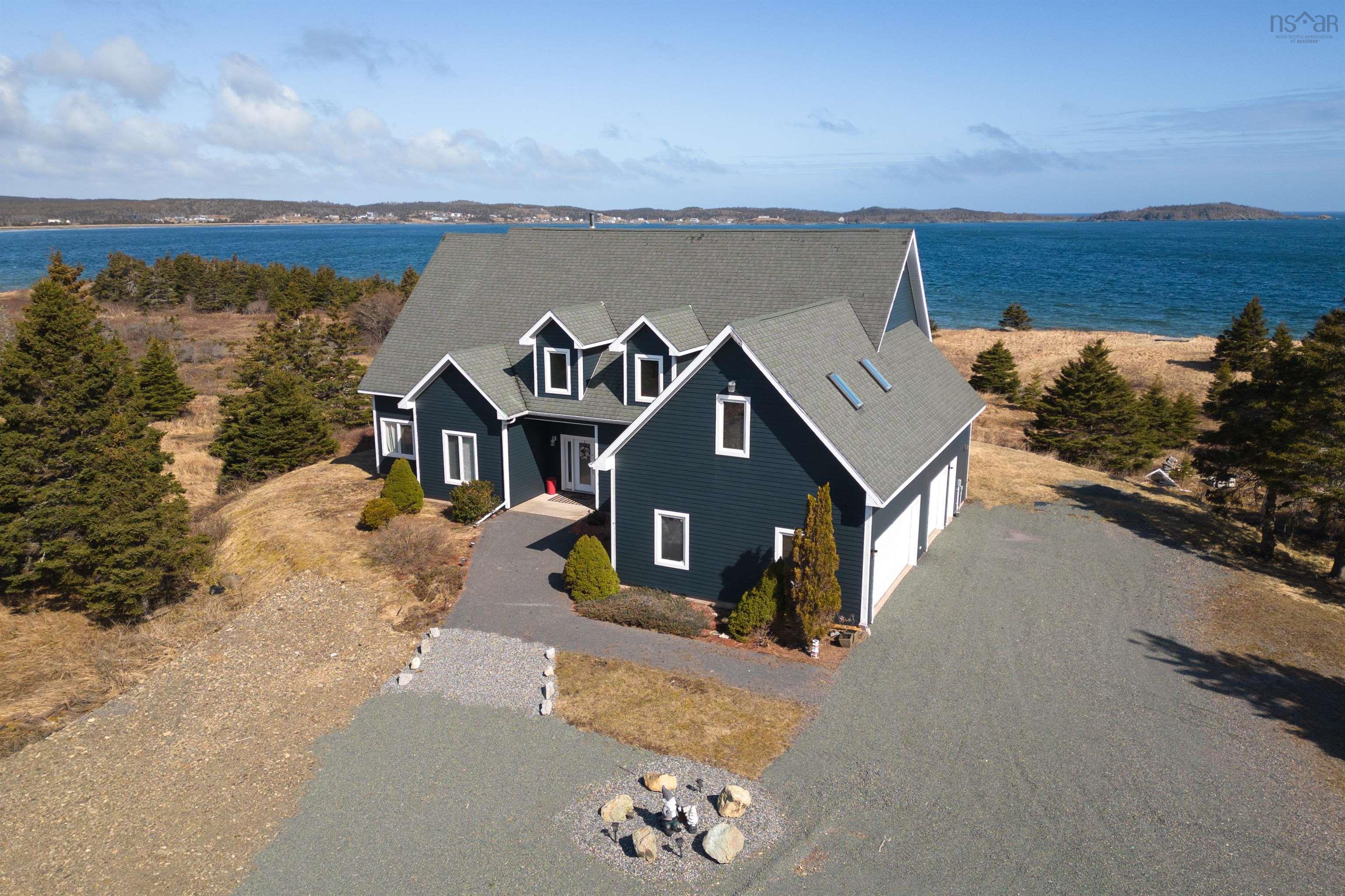 $799,900.00: 2408 Louisbourg Main A Dieu Road, Main-À-Dieu