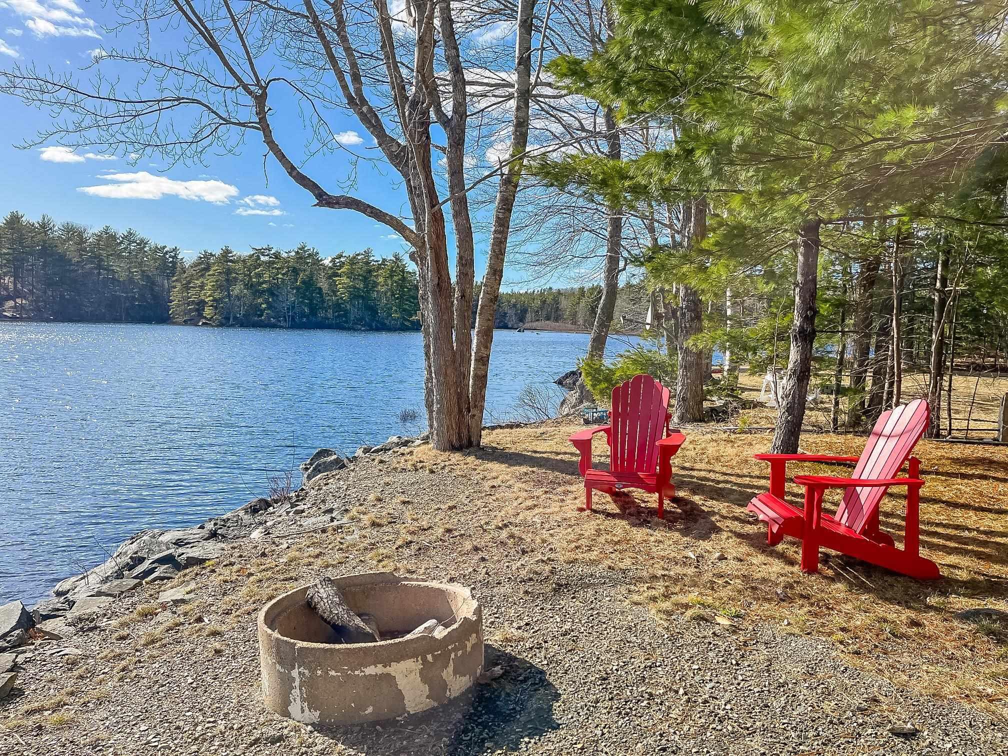 $339,900.00: 155 Ponhook Shore Road, Labelle