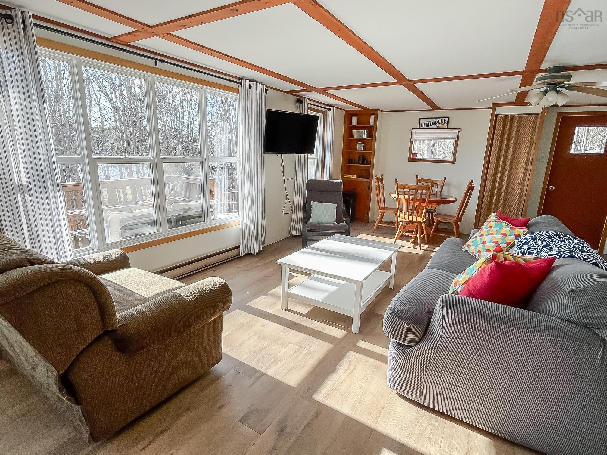 $339,900.00: 155 Ponhook Shore Road, Labelle