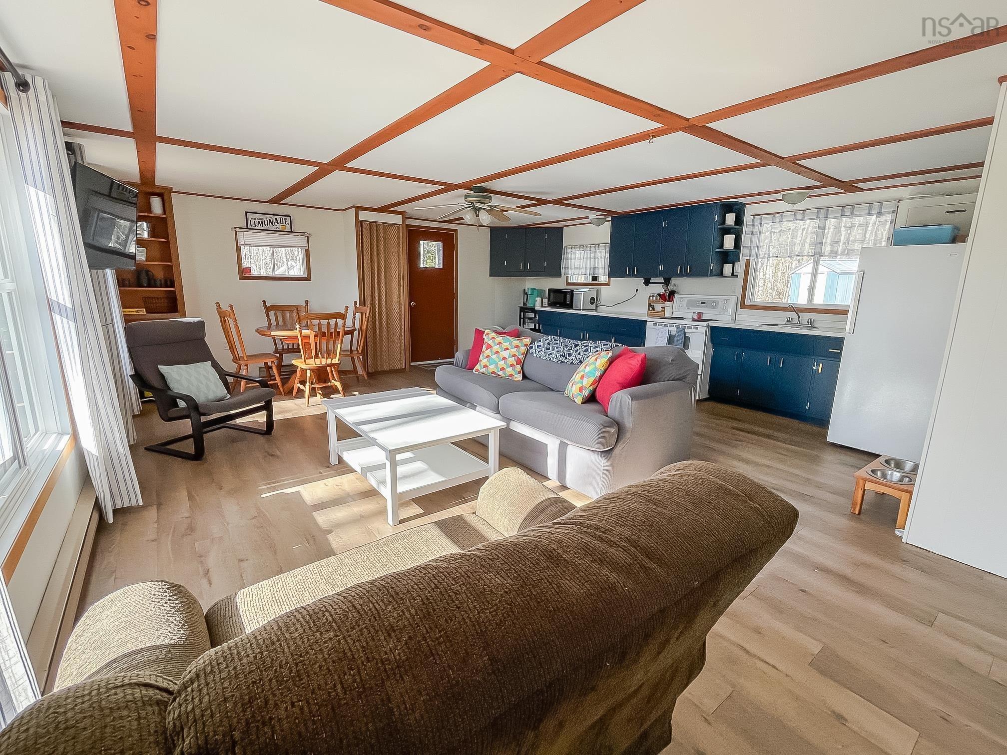$339,900.00: 155 Ponhook Shore Road, Labelle