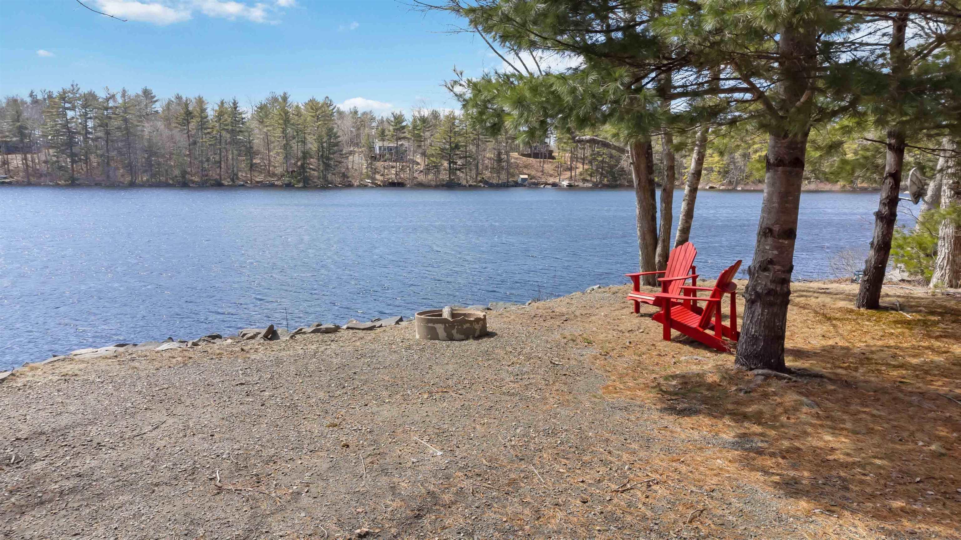 $339,900.00: 155 Ponhook Shore Road, Labelle
