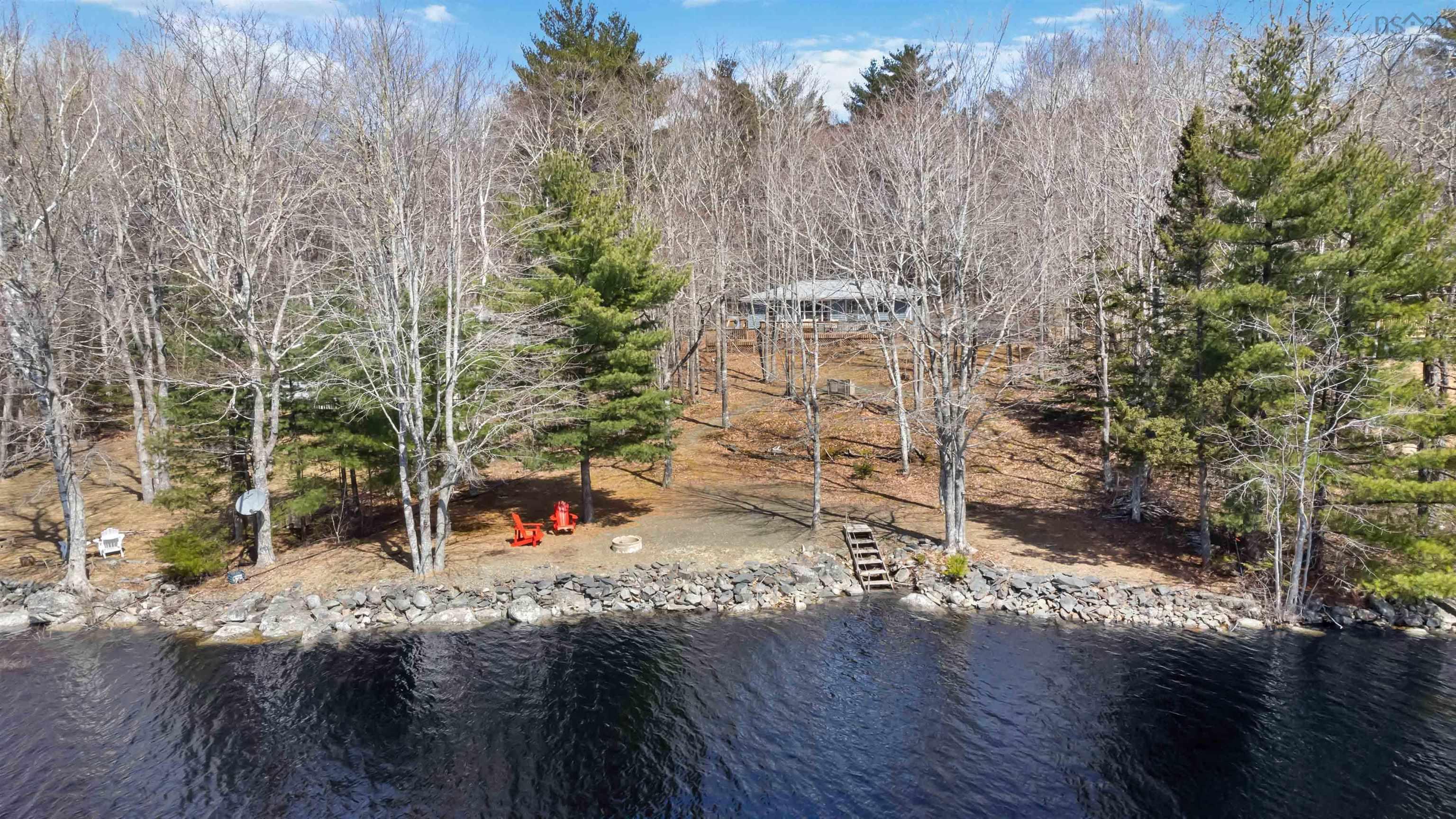 $339,900.00: 155 Ponhook Shore Road, Labelle