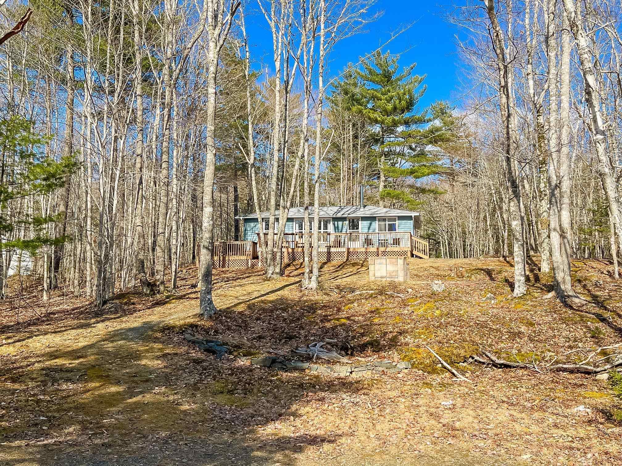 $339,900.00: 155 Ponhook Shore Road, Labelle