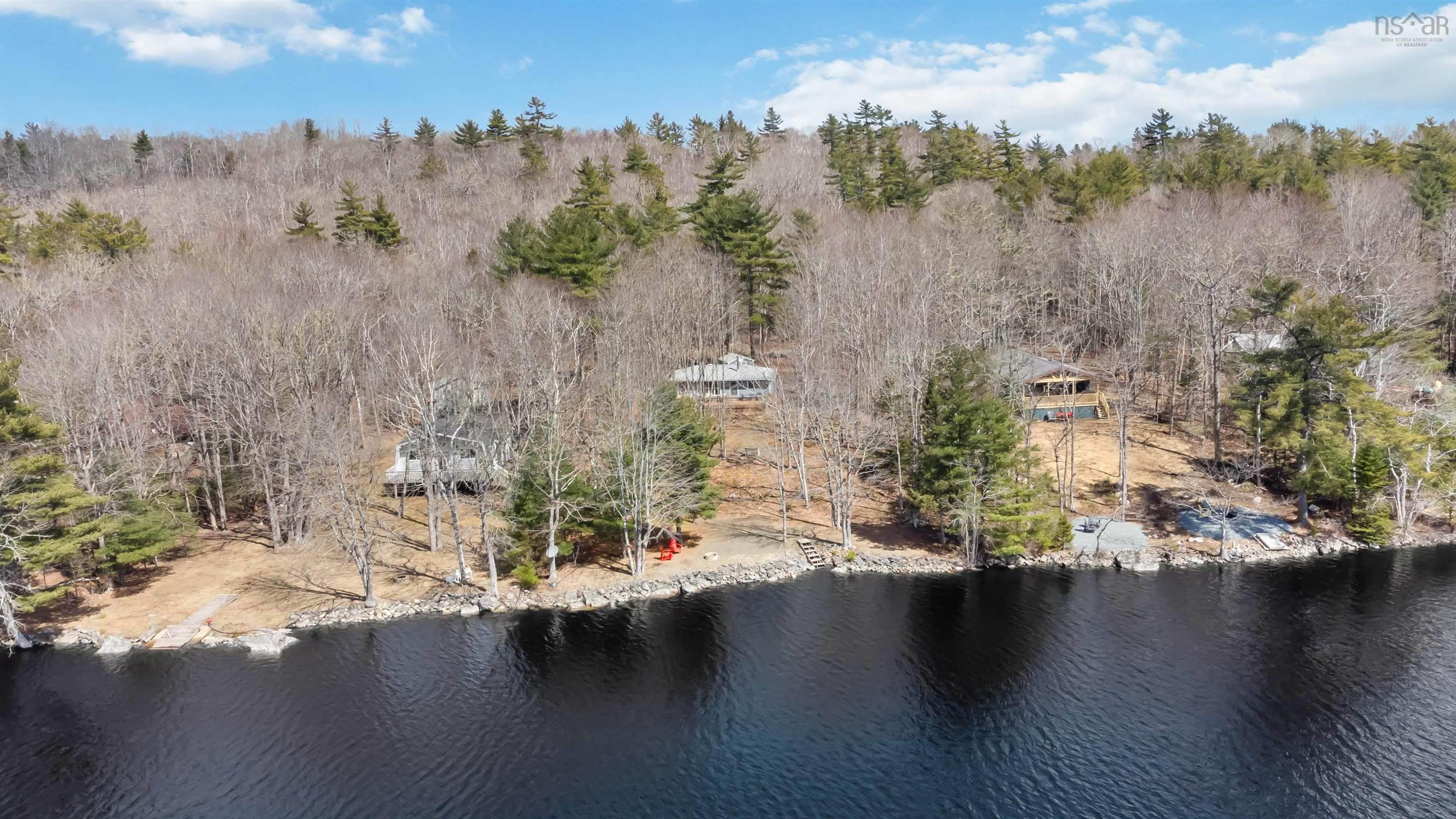 $339,900.00: 155 Ponhook Shore Road, Labelle