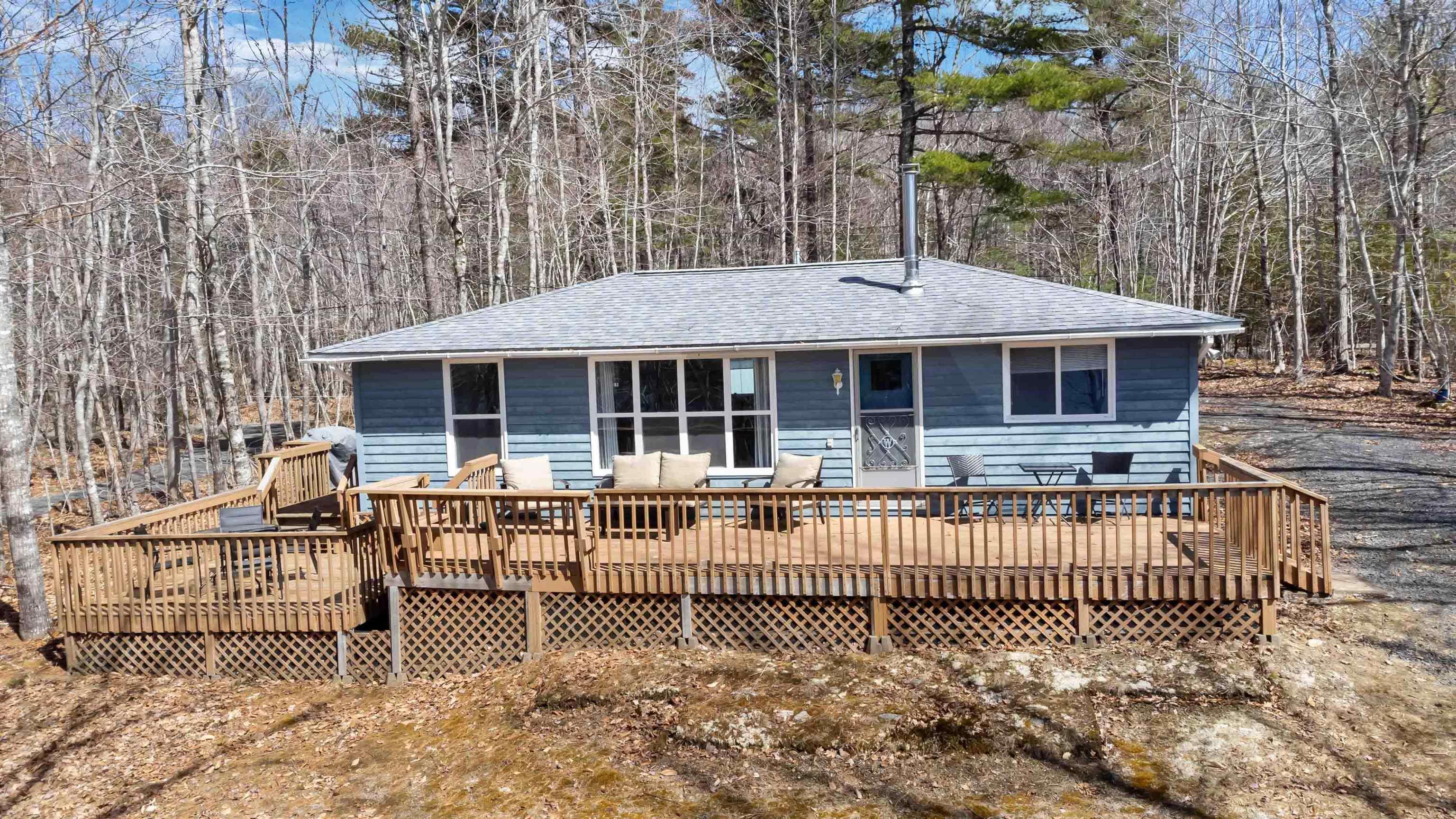 $339,900.00: 155 Ponhook Shore Road, Labelle