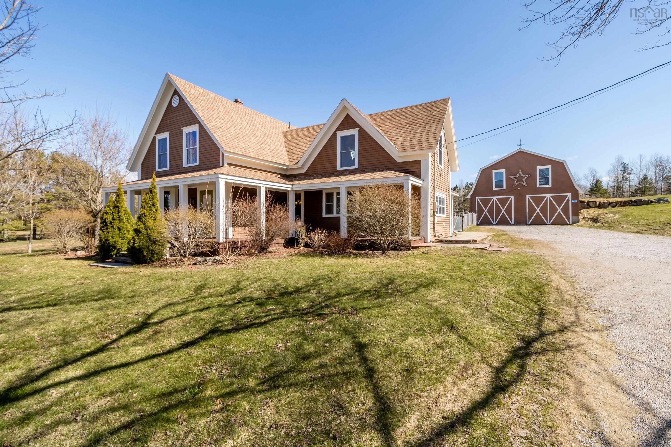 $599,900.00: 3692 Highway 201, Centrelea