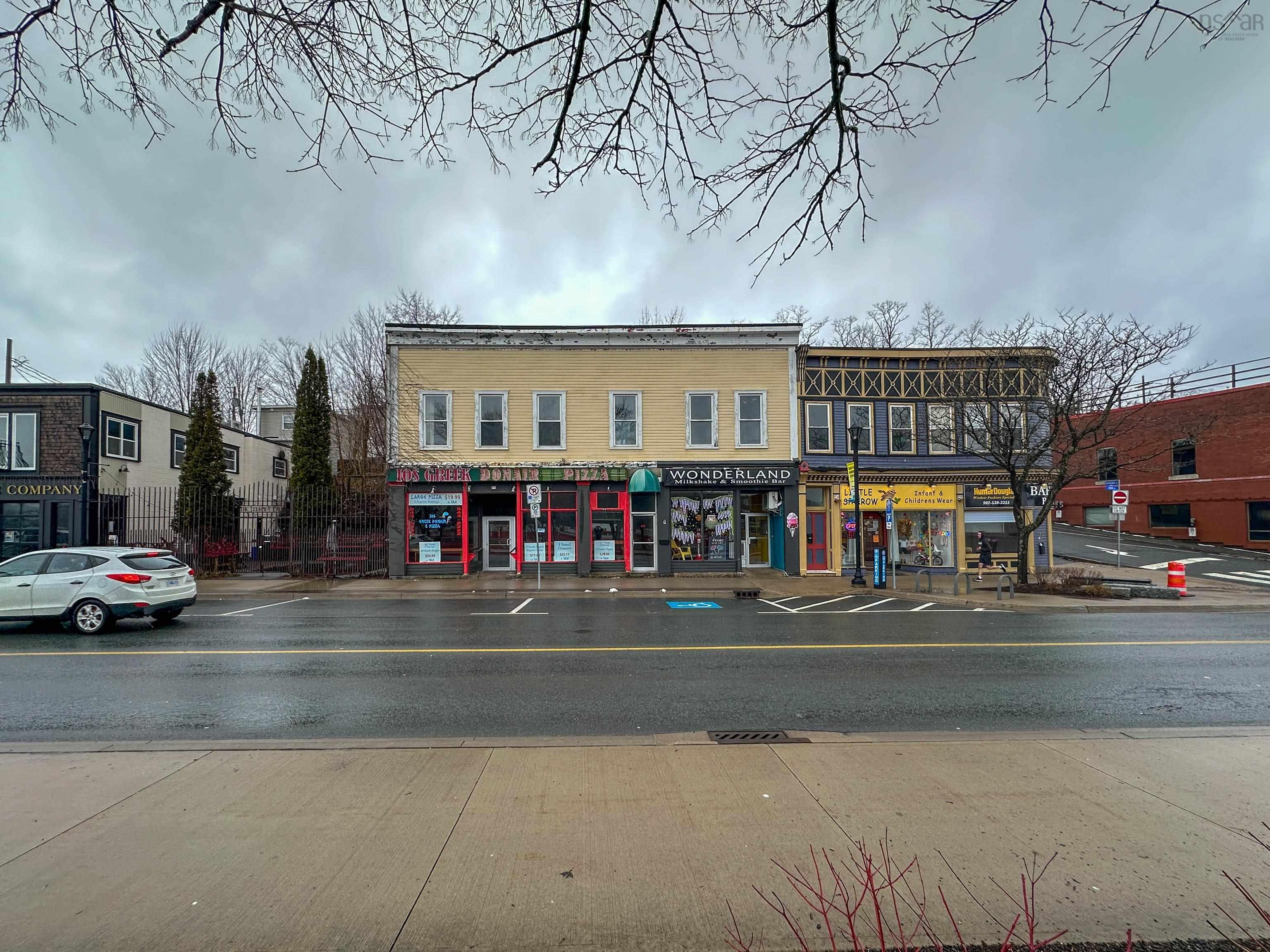 $599,900.00: 473 KING Street, Bridgewater