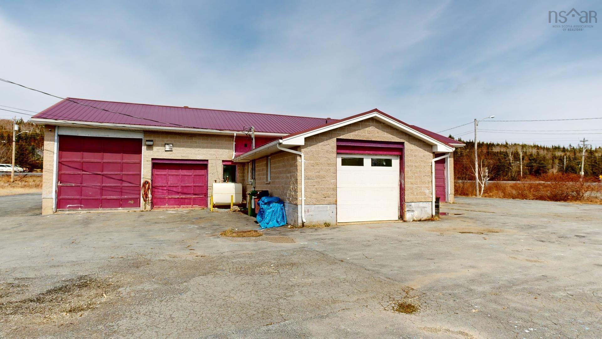 $945,000.00: 9220 Highway 7, Head Of Jeddore