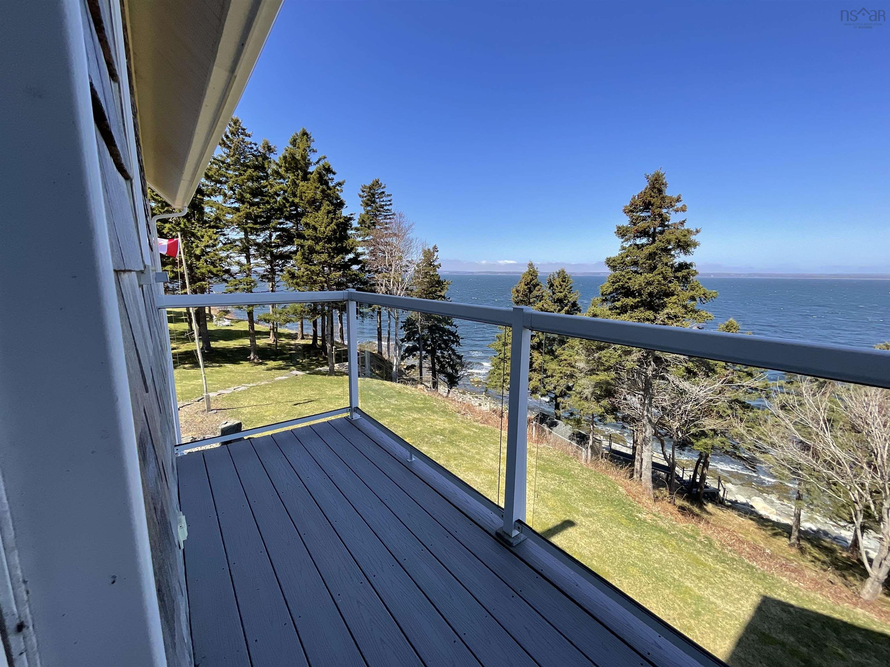$1,250,000.00: 6950 Highway16, Halfway Cove