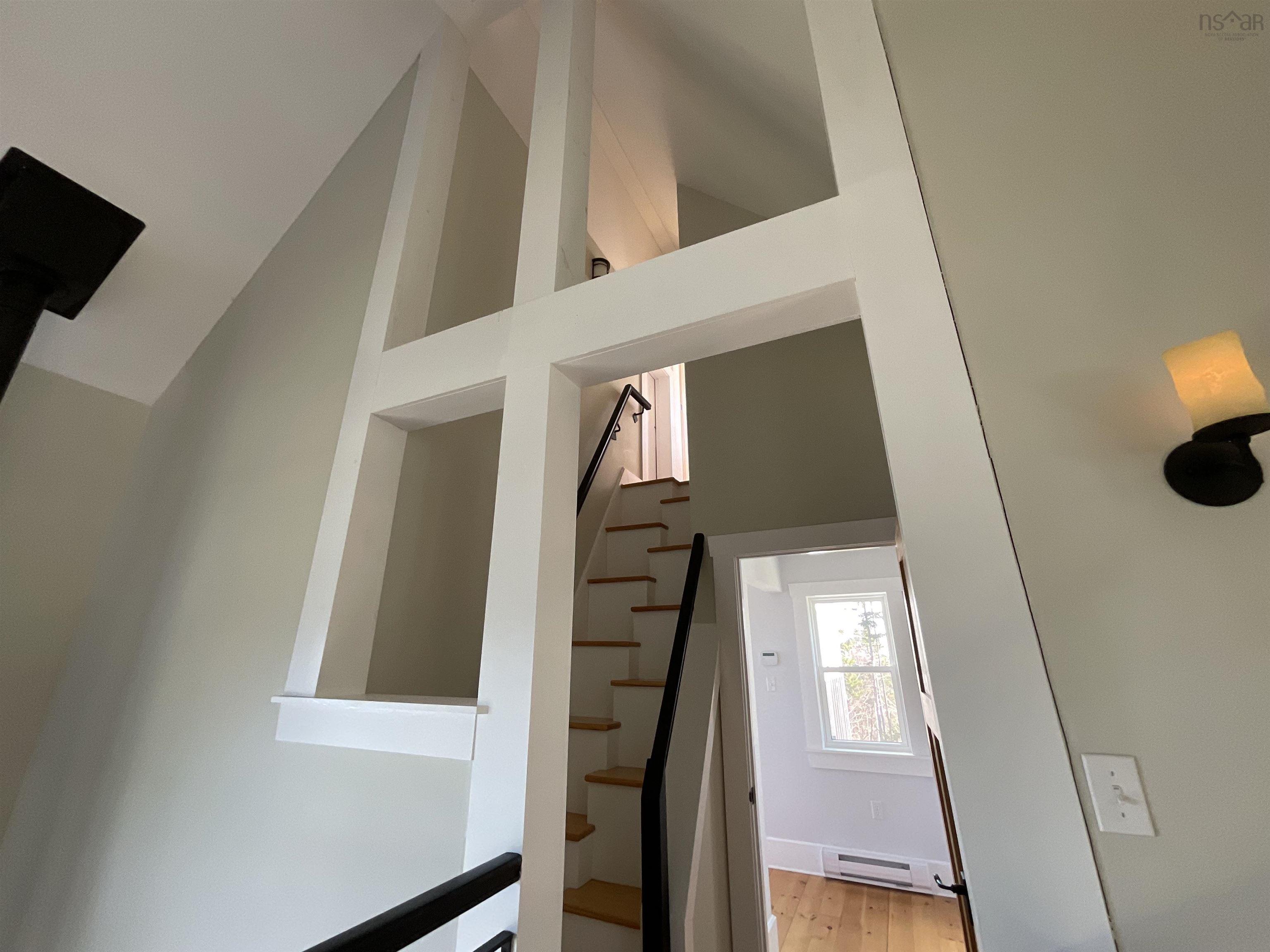 $1,250,000.00: 6950 Highway16, Halfway Cove
