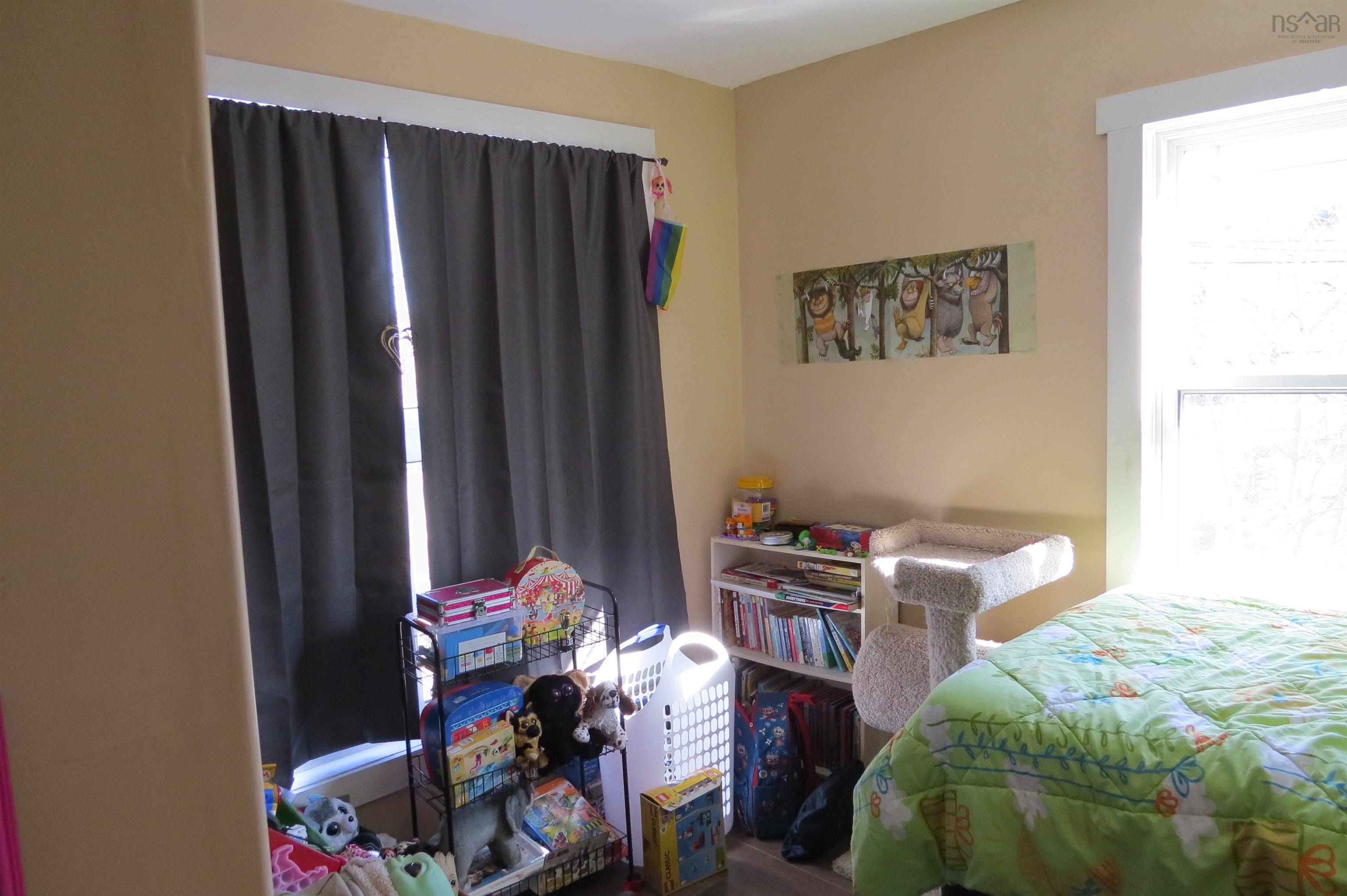 $449,900.00: 5257 Highway 10, New Germany