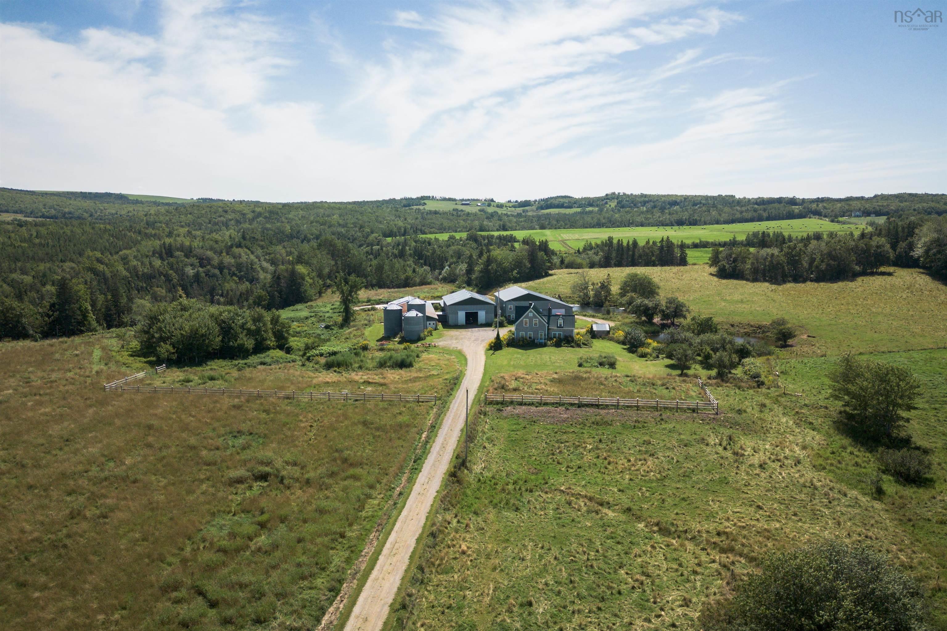 $1,099,000.00: 166 Rankinville Road, Mabou