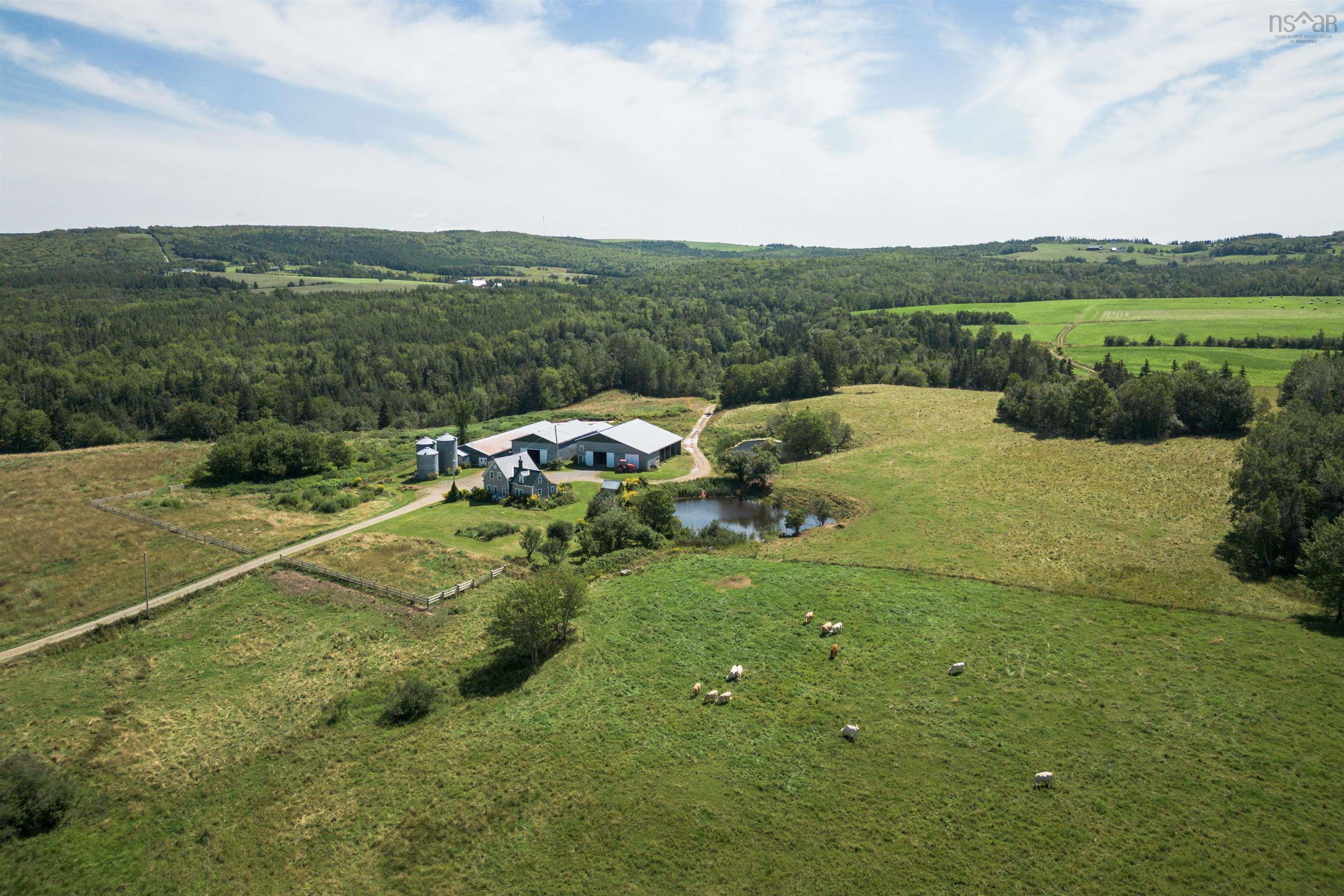 $1,099,000.00: 166 Rankinville Road, Mabou