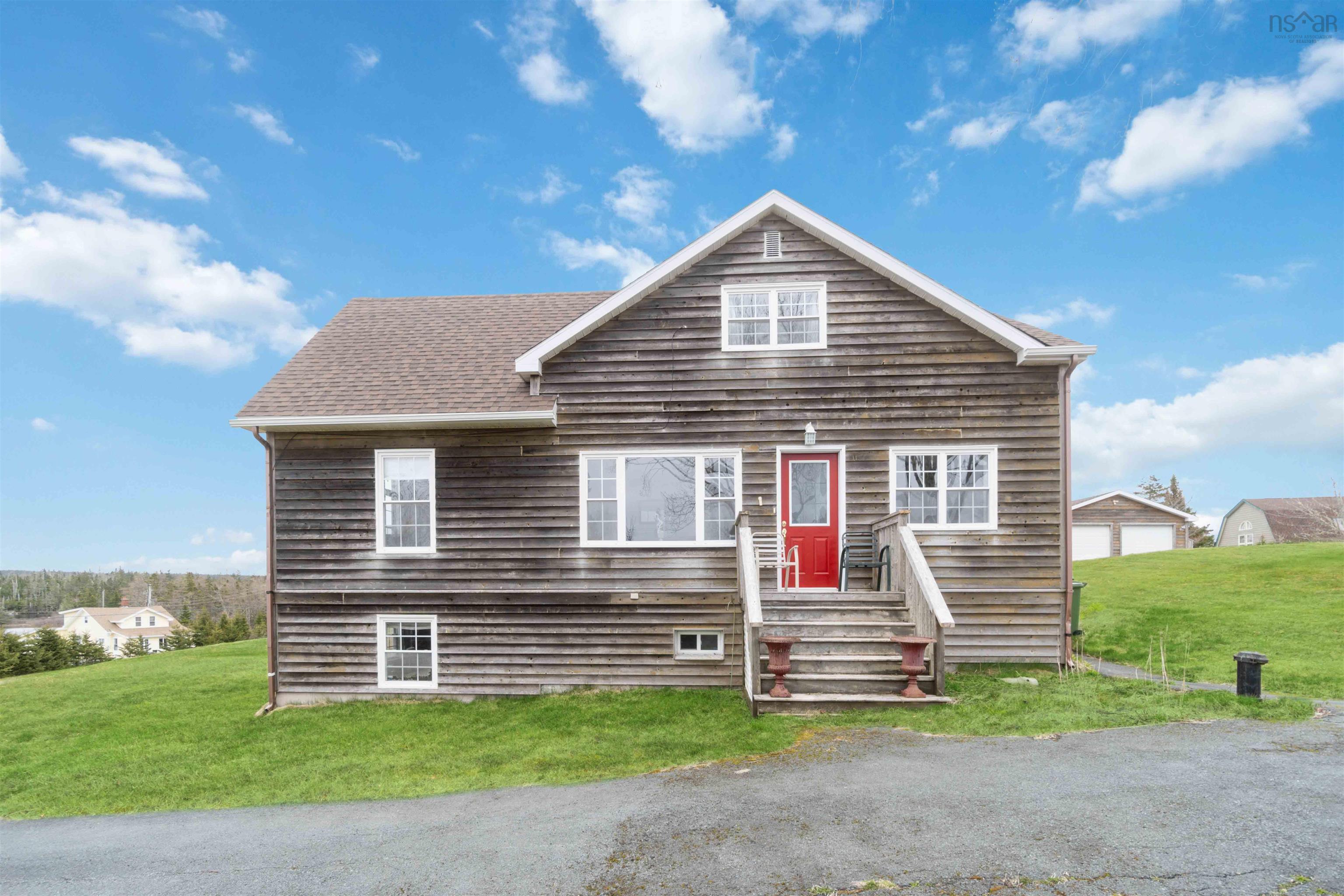 $460,000.00: 180 Murphys Road, Murphy Cove