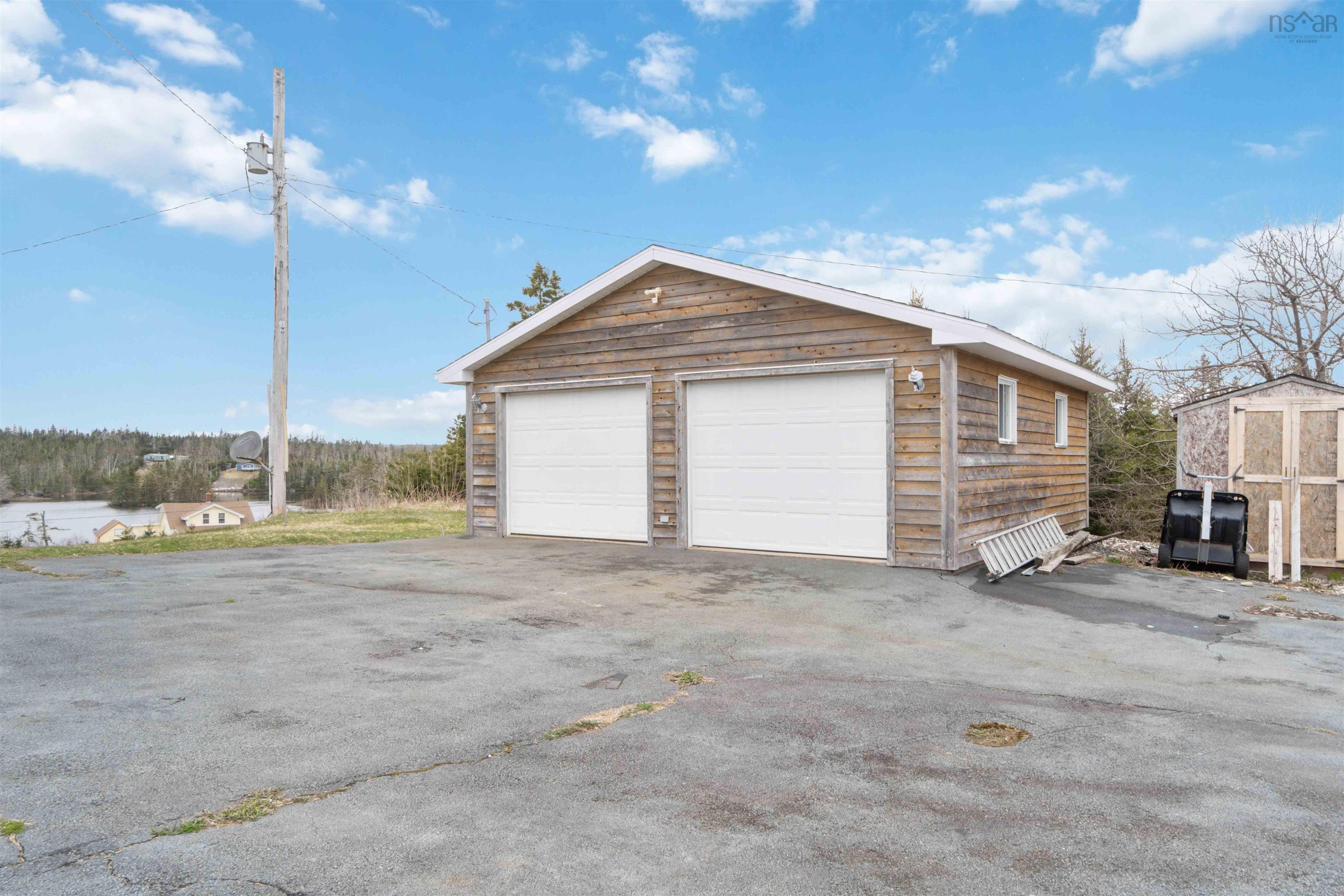 $460,000.00: 180 Murphys Road, Murphy Cove