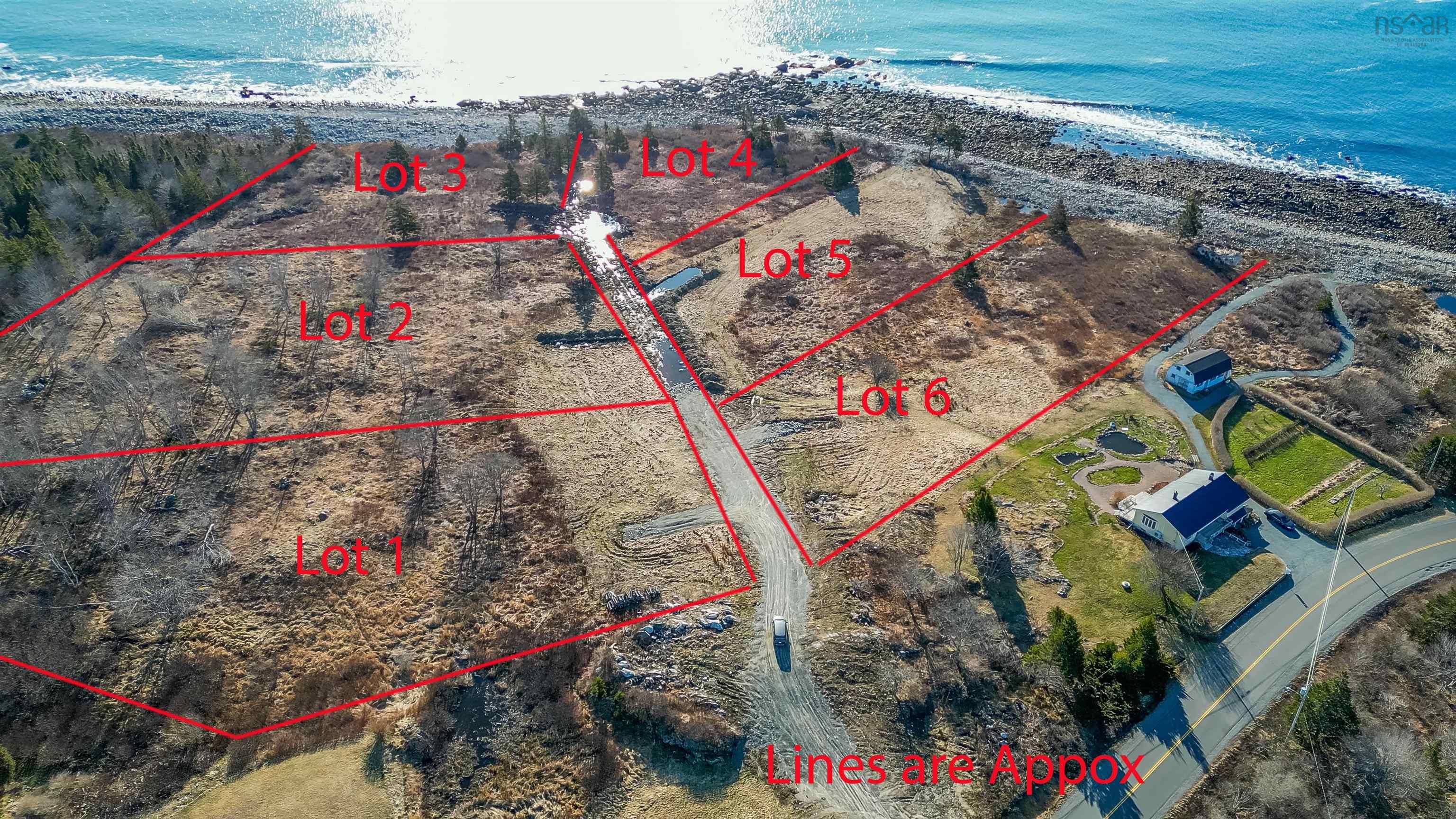 $300,000.00: 2 Scobey Lane Mersey Point, NS Lane, Mersey Point
