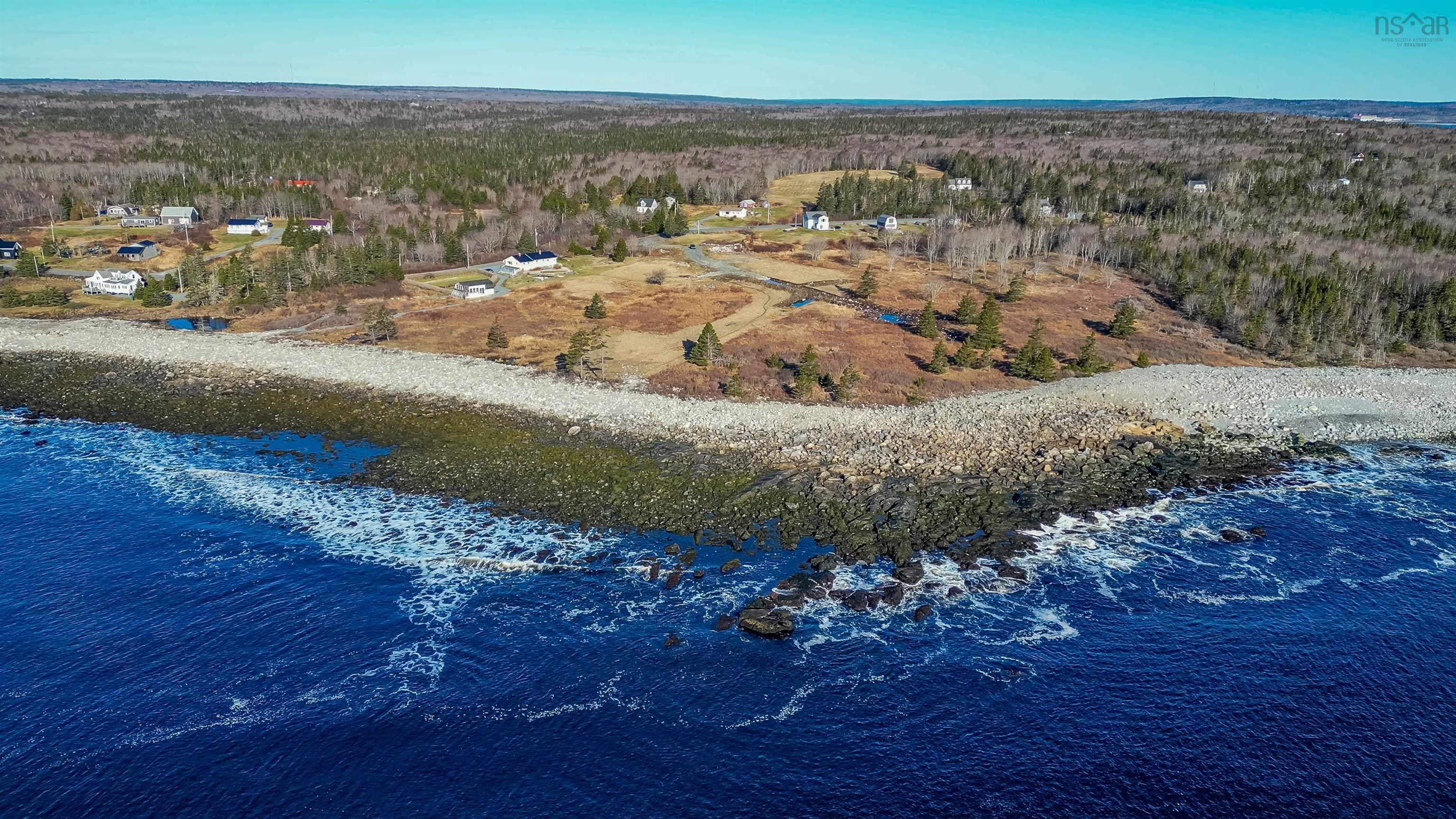 $325,000.00: 3 Scobey Lane Mersey Point, NS Lane, Mersey Point
