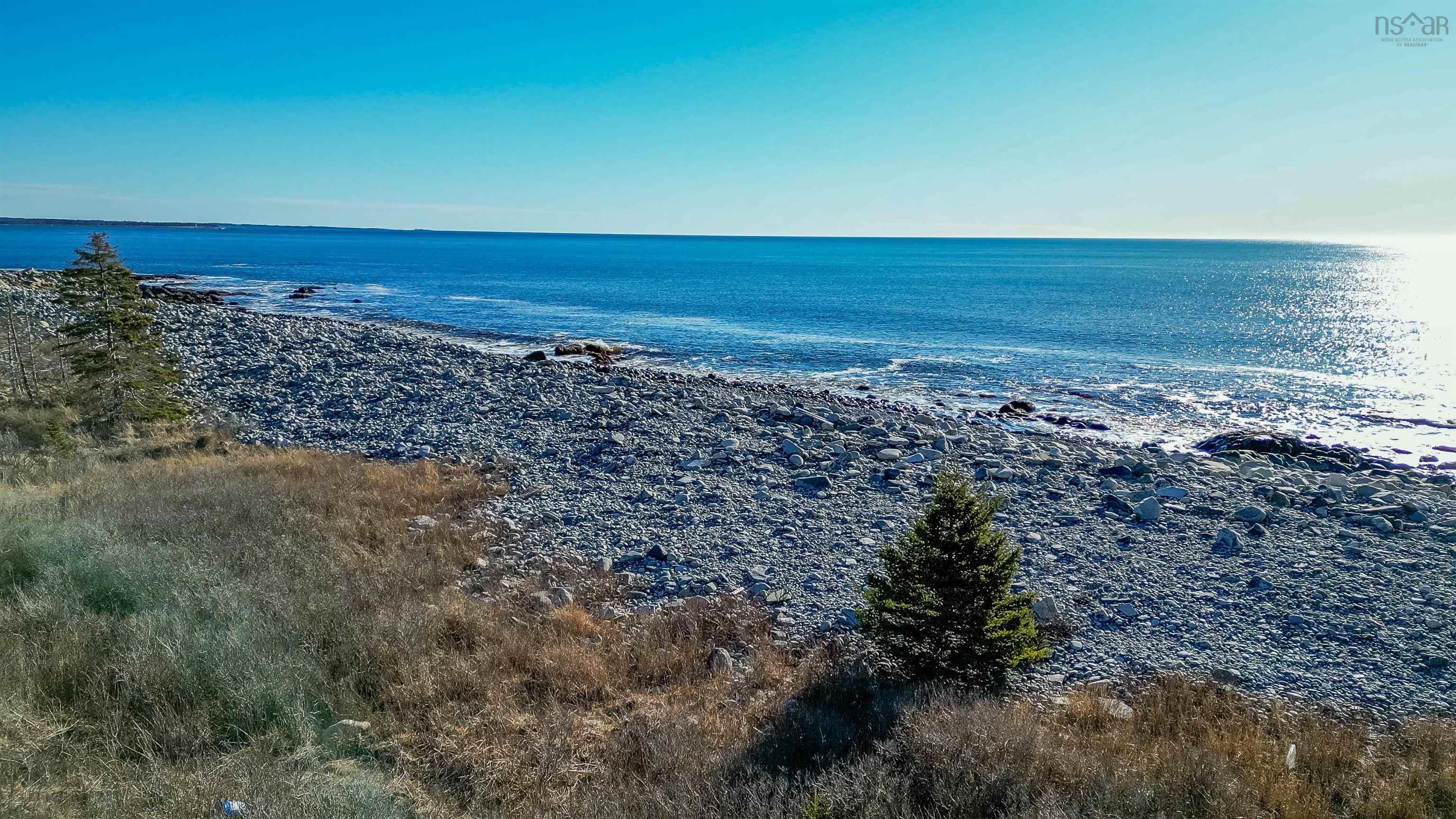 $325,000.00: 3 Scobey Lane Mersey Point, NS Lane, Mersey Point