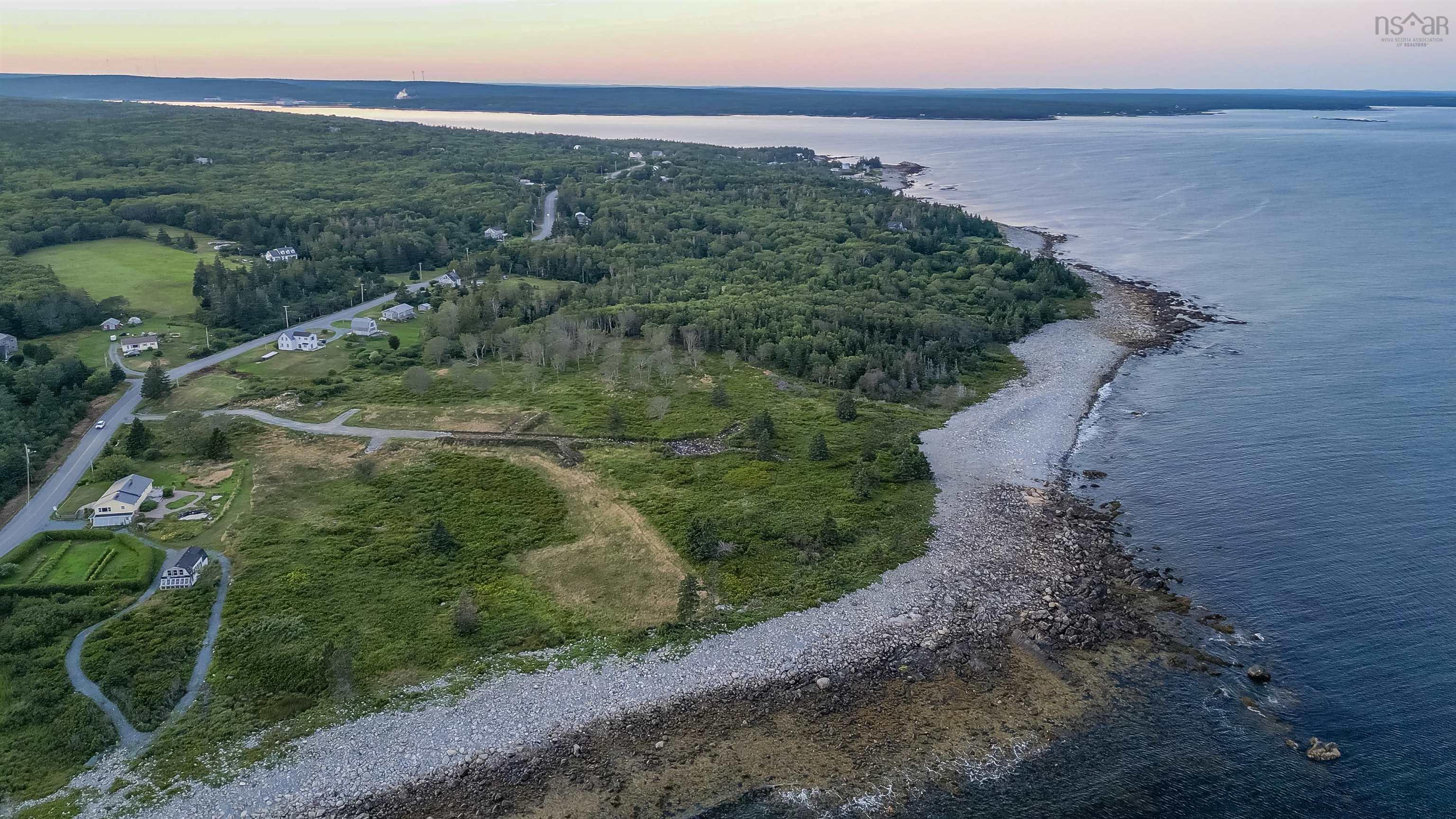 $325,000.00: 3 Scobey Lane Mersey Point, NS Lane, Mersey Point
