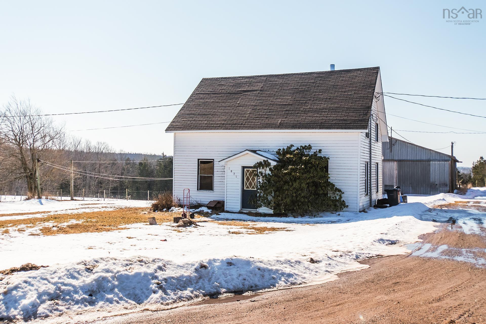 $375,000.00: 1871 Dodge Road, Forest Glade
