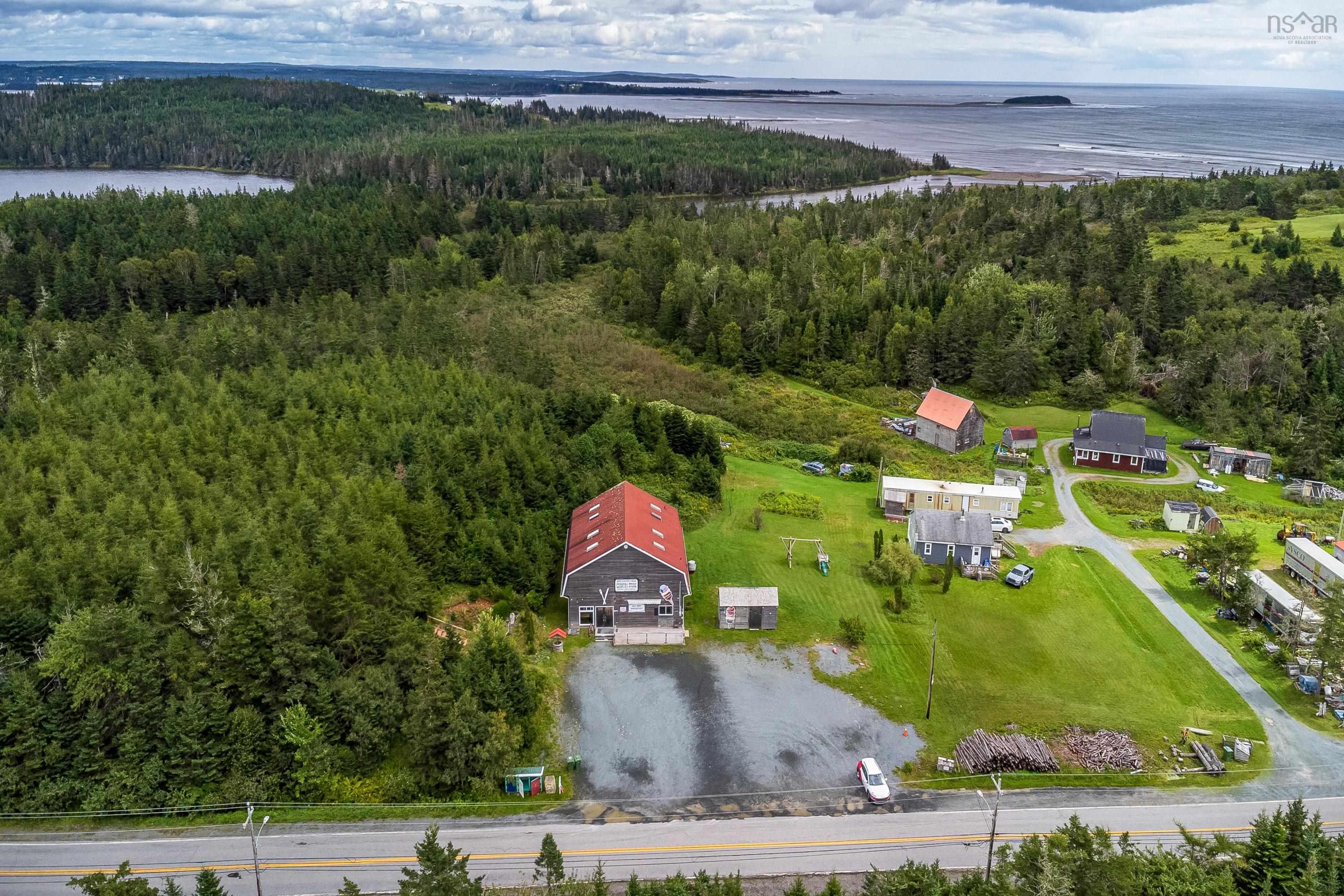 $500,000.00: 6344 Highway 207, Seaforth