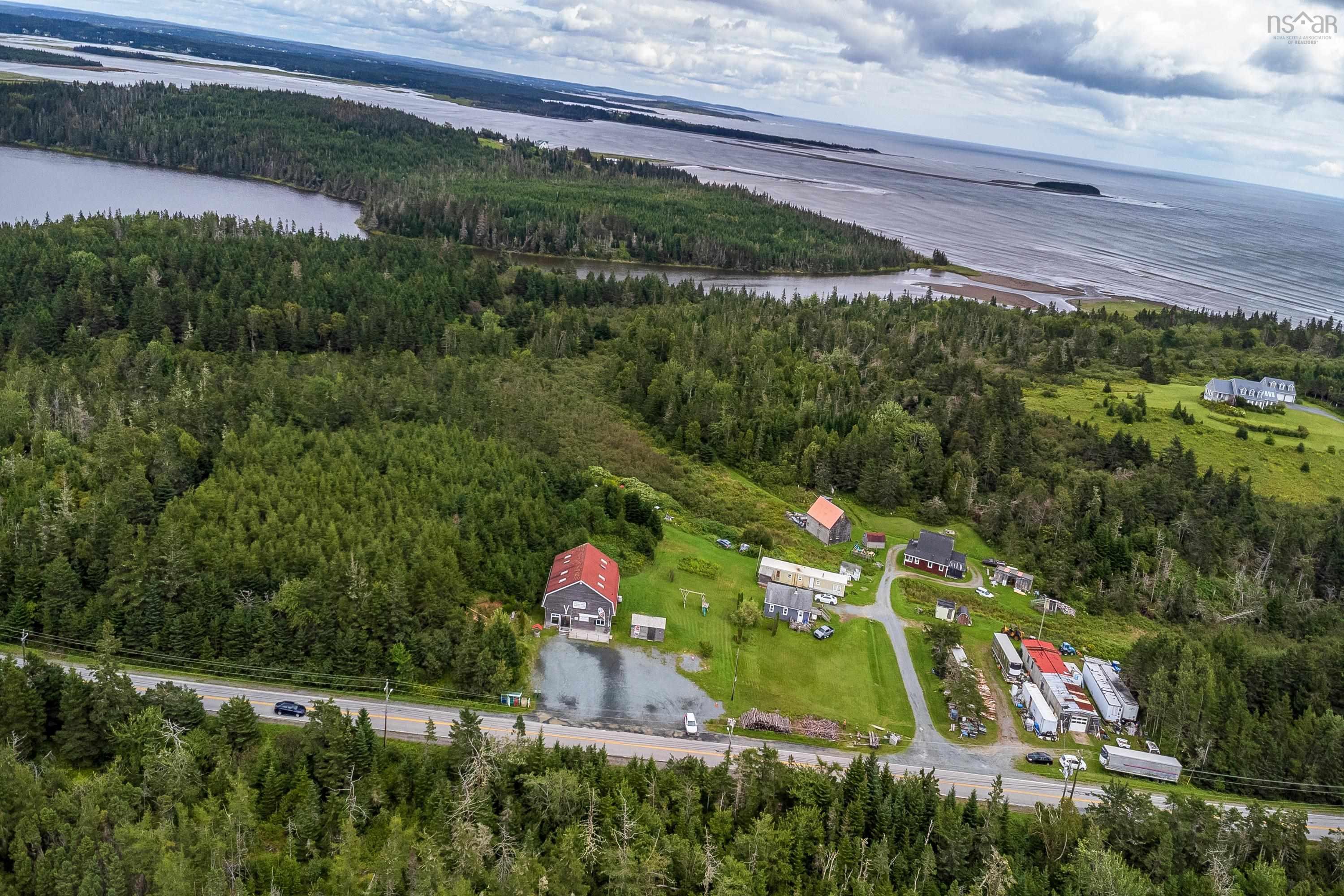 $500,000.00: 6344 Highway 207, Seaforth