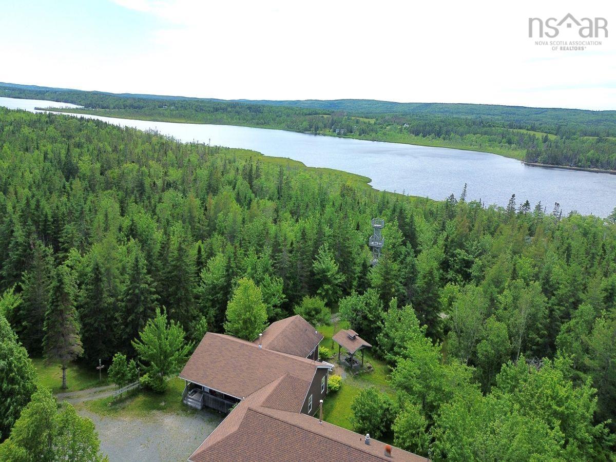 $1,250,000.00: 1,6-8,10,12-17 48/74 Jack Daniels Lane, Juniper Mountain