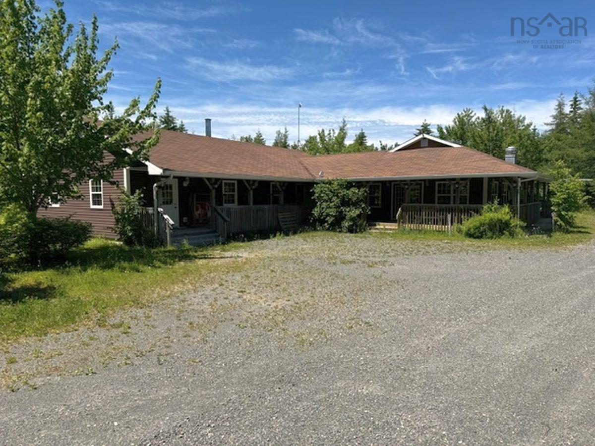 $1,250,000.00: 1,6-8,10,12-17 48/74 Jack Daniels Lane, Juniper Mountain