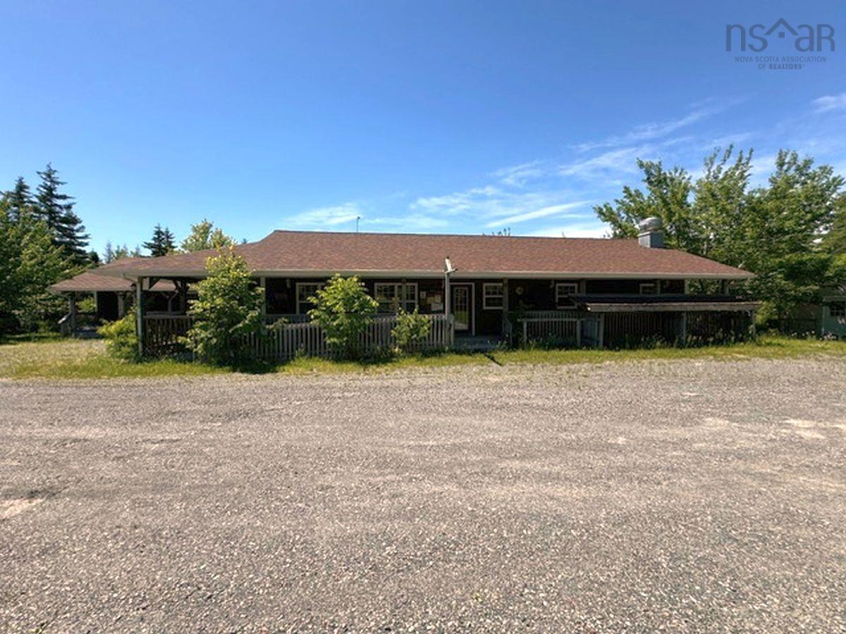 $1,250,000.00: 1,6-8,10,12-17 48/74 Jack Daniels Lane, Juniper Mountain