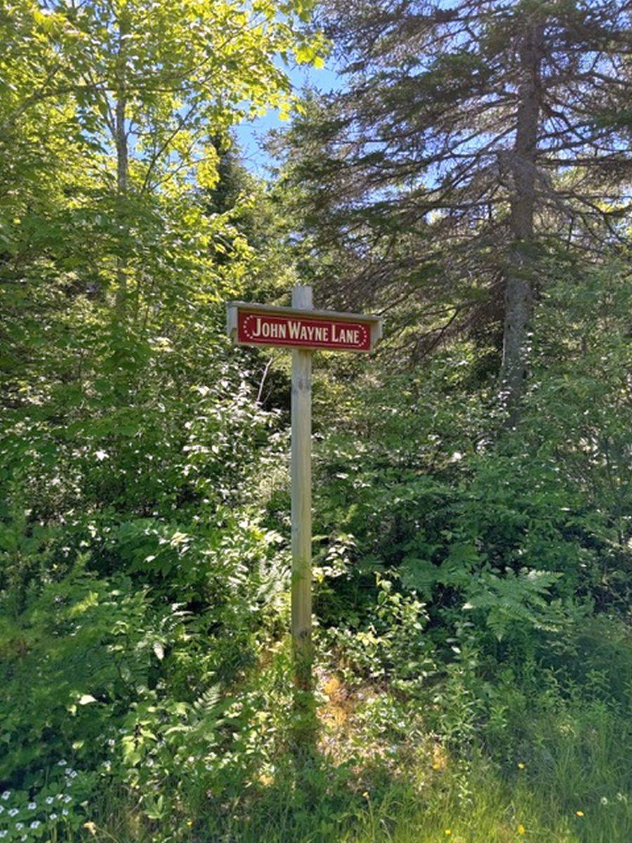 $1,250,000.00: 1,6-8,10,12-17 48/74 Jack Daniels Lane, Juniper Mountain