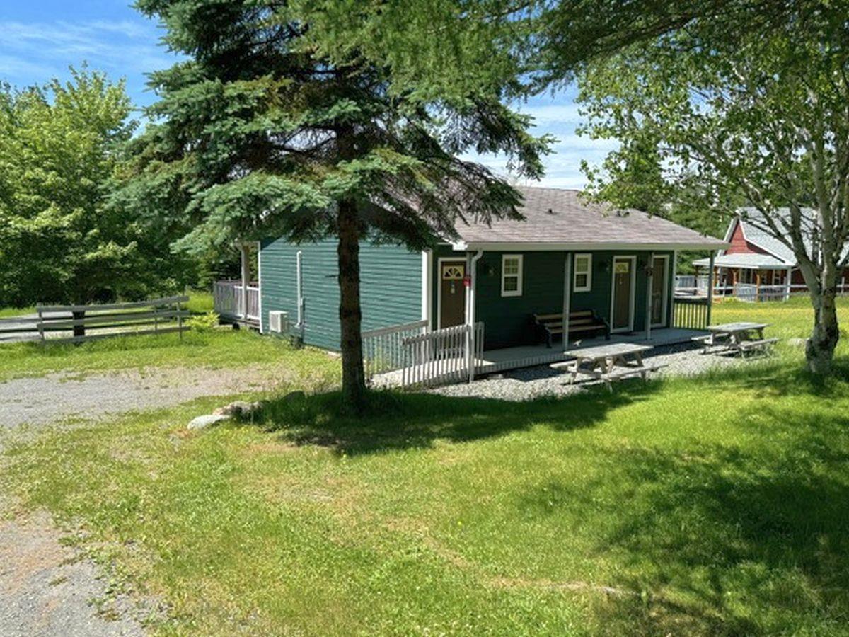 $1,250,000.00: 1,6-8,10,12-17 48/74 Jack Daniels Lane, Juniper Mountain
